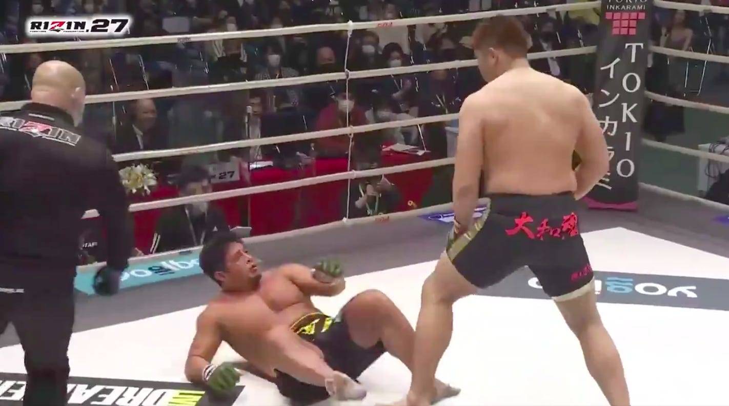 A Sumo Wrestler Set An Mma Record After Scoring A Scintillating 8 Second Knockout At A Japanese Show Business Insider India