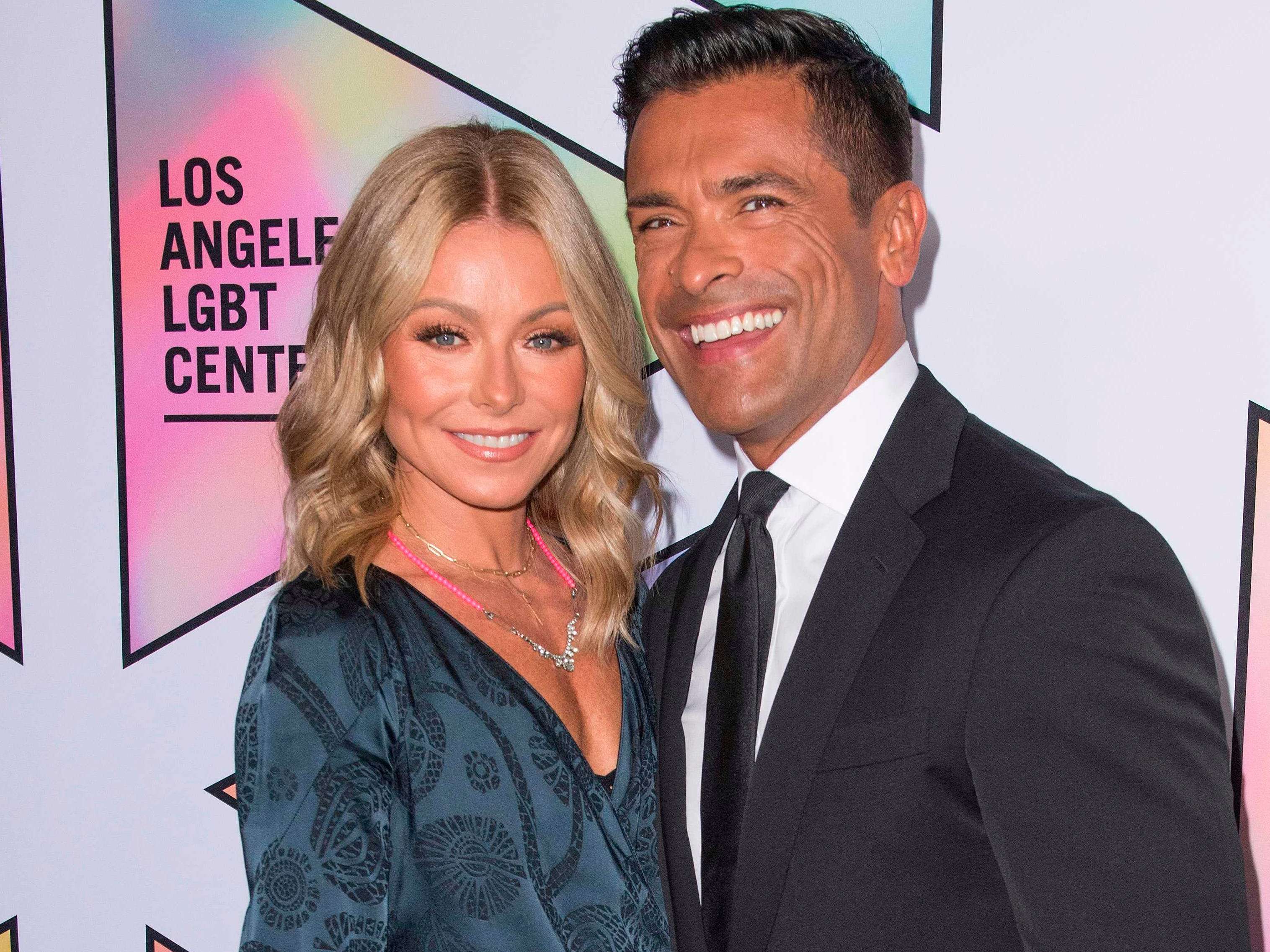 Kelly Ripa And Mark Consuelos Love Story Hot Sex Picture 