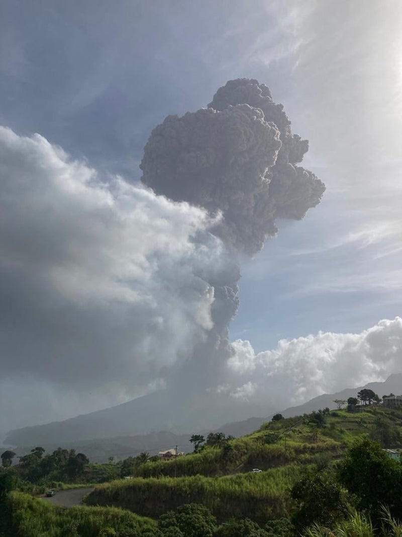 St Vincent Volcano Erupts A Day After Thousands On The Caribbean   St Vincent Volcano Erupts A Day After Thousands On The Caribbean Island Were Ordered To Evacuate 