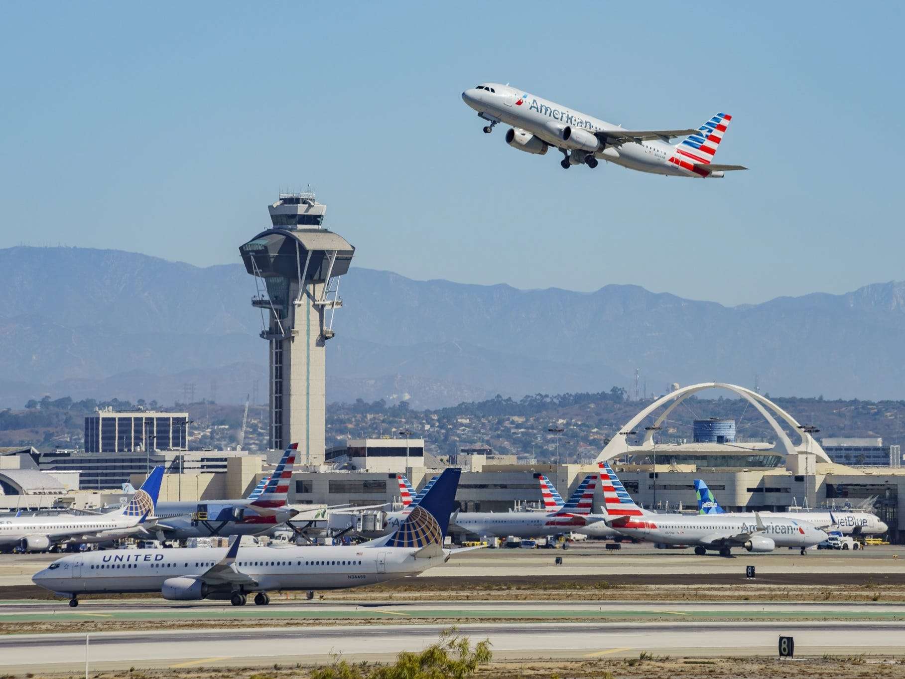 i-flew-on-7-us-airlines-and-the-best-to-fly-during-the-pandemic-is