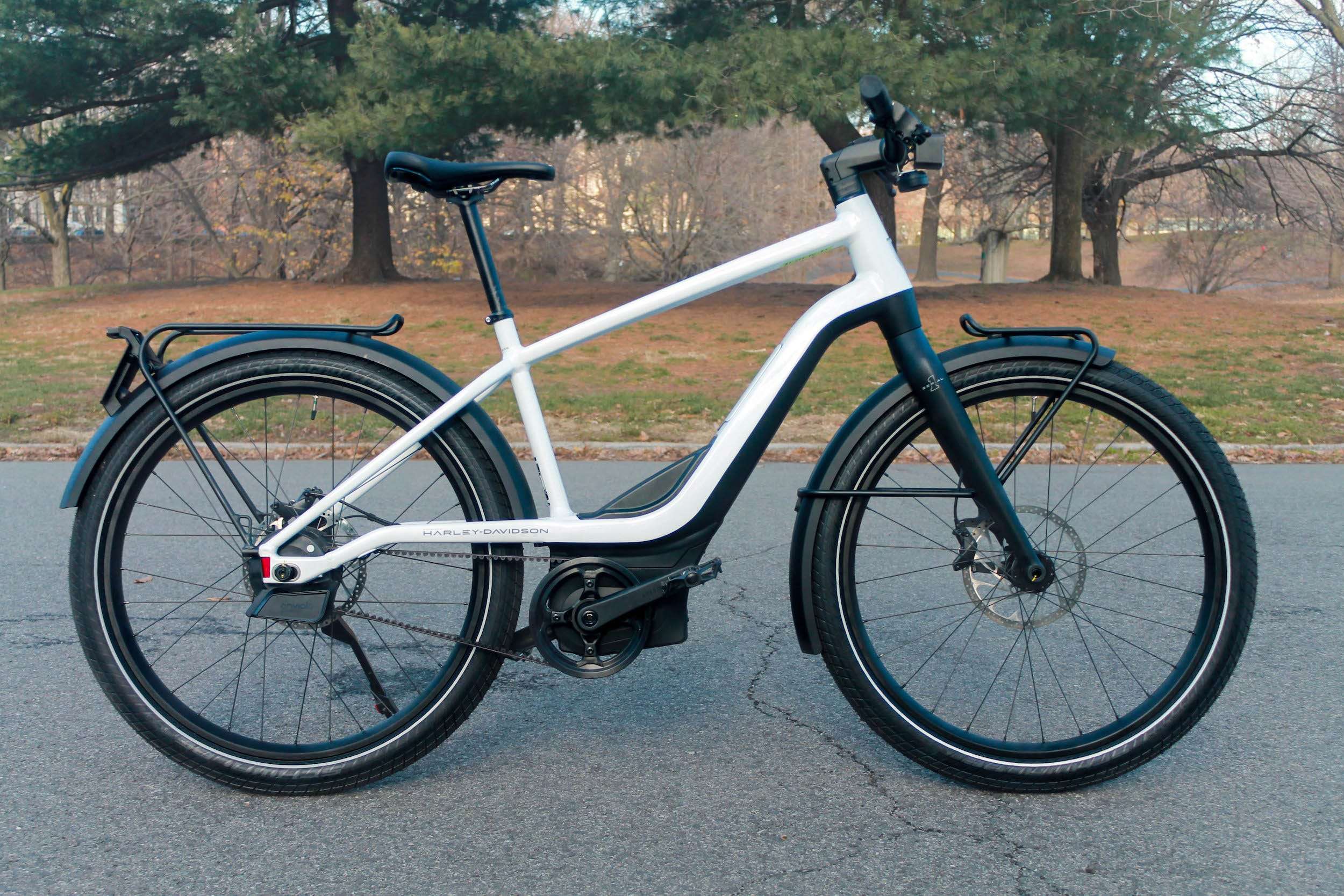 I compared a $5,000 e-bike with a $1,100 one, and saw why it's worth ...