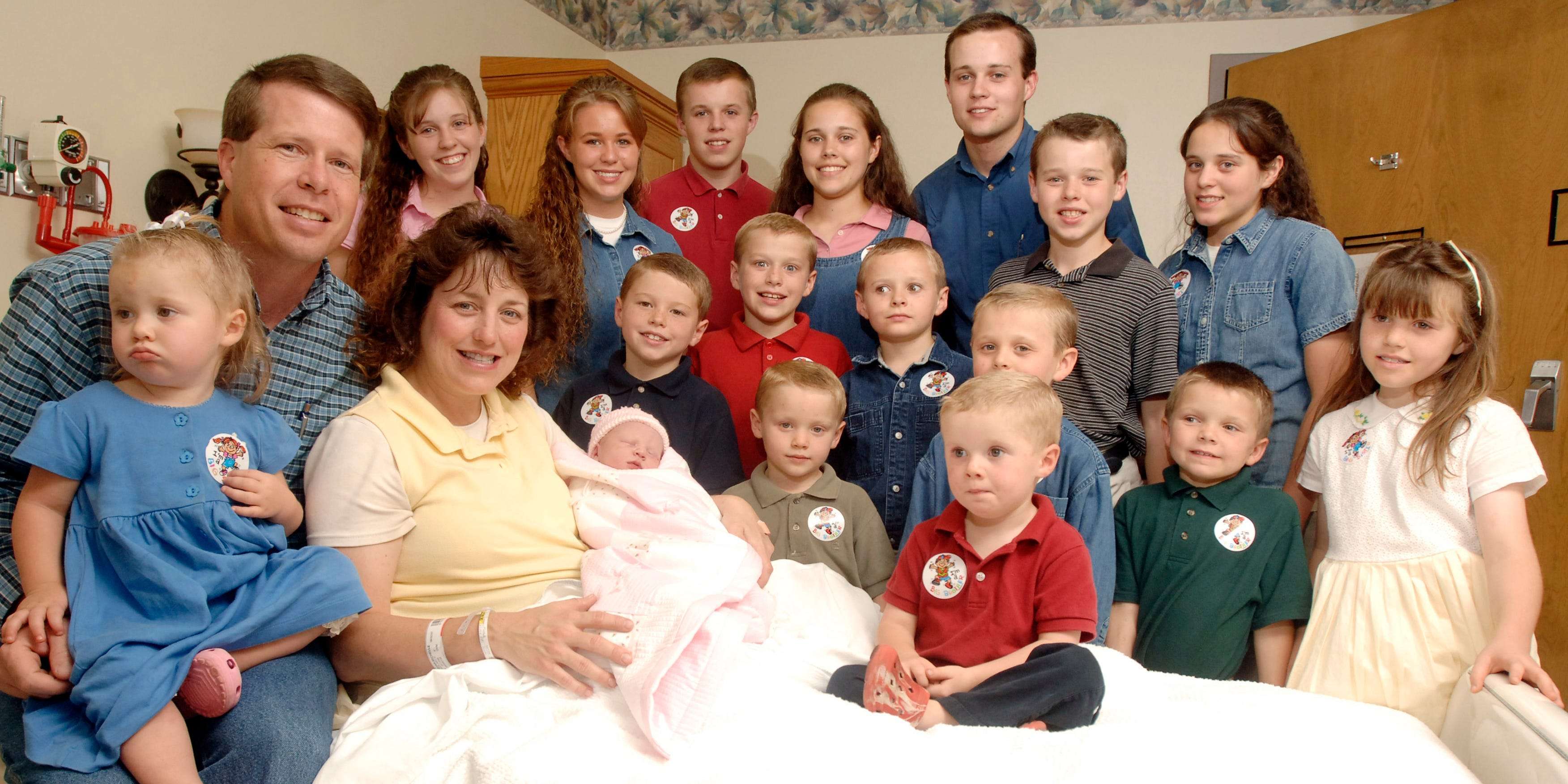 Josh Duggar, from TLC show '19 Kids and Counting ...