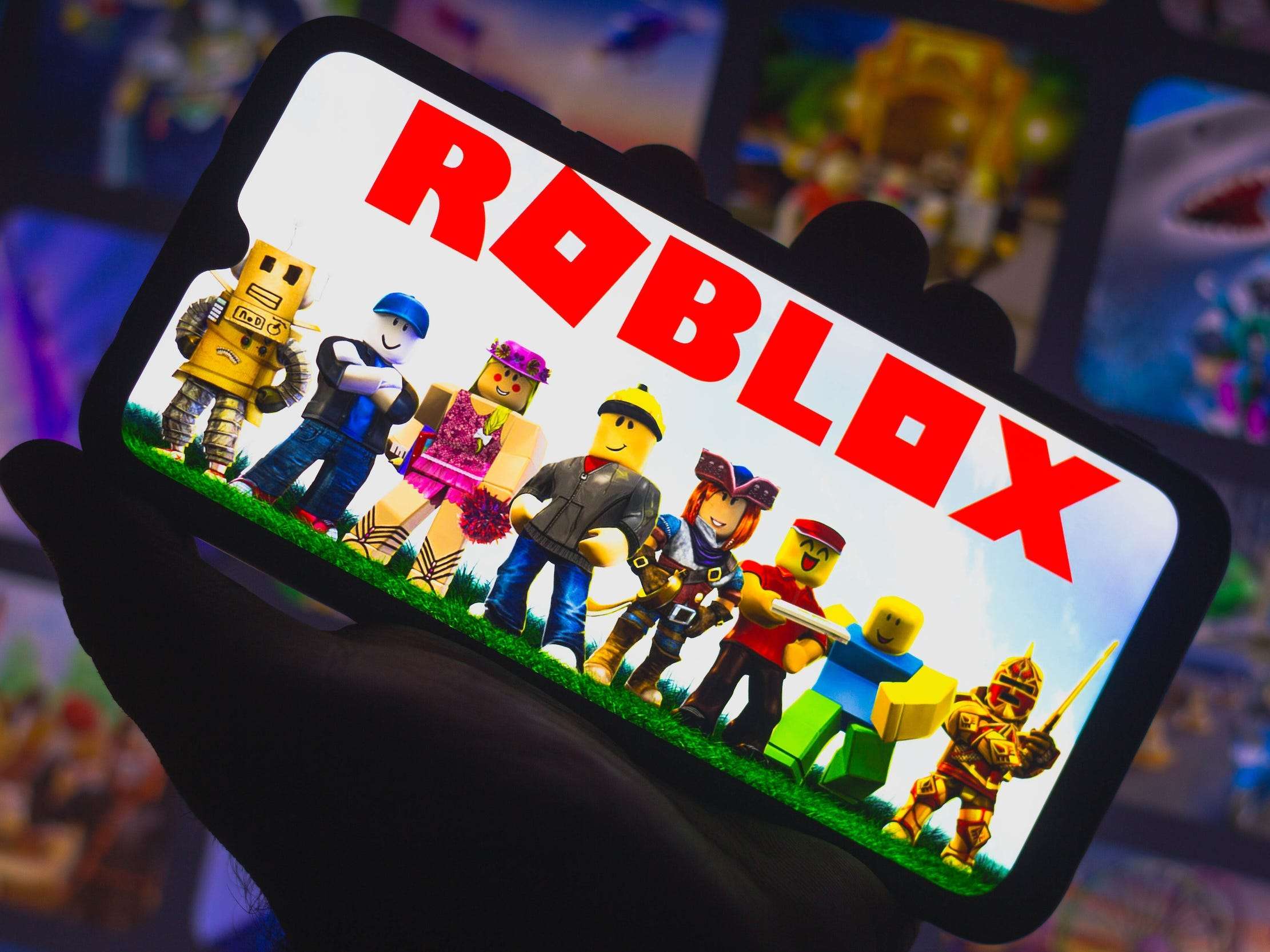 A lawsuit alleges Roblox scammed kids by selling in-game items, then ...