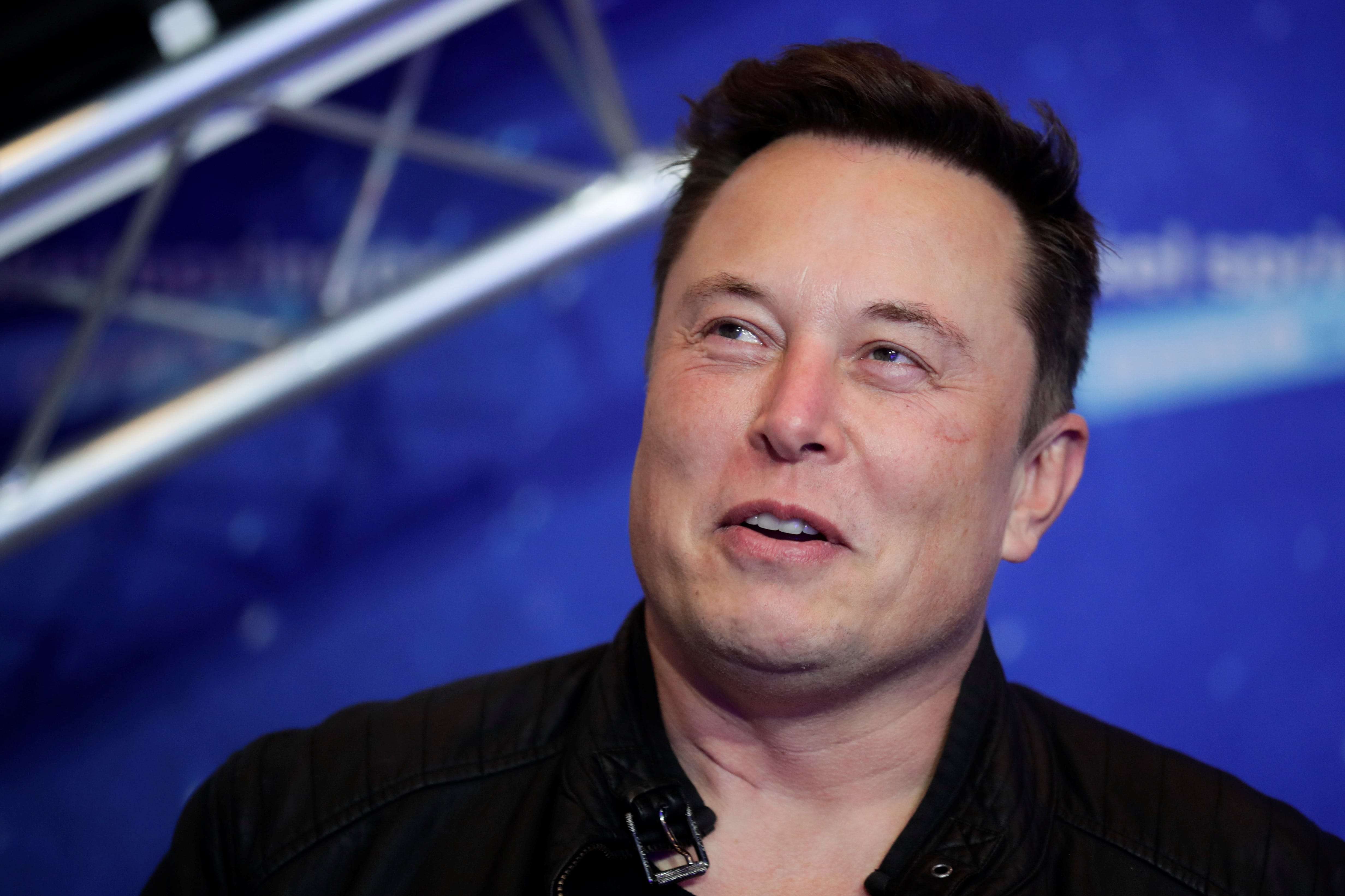 Elon Musk's Wealth Grew By $14 Billion From 2014 To 2018, But He Only ...