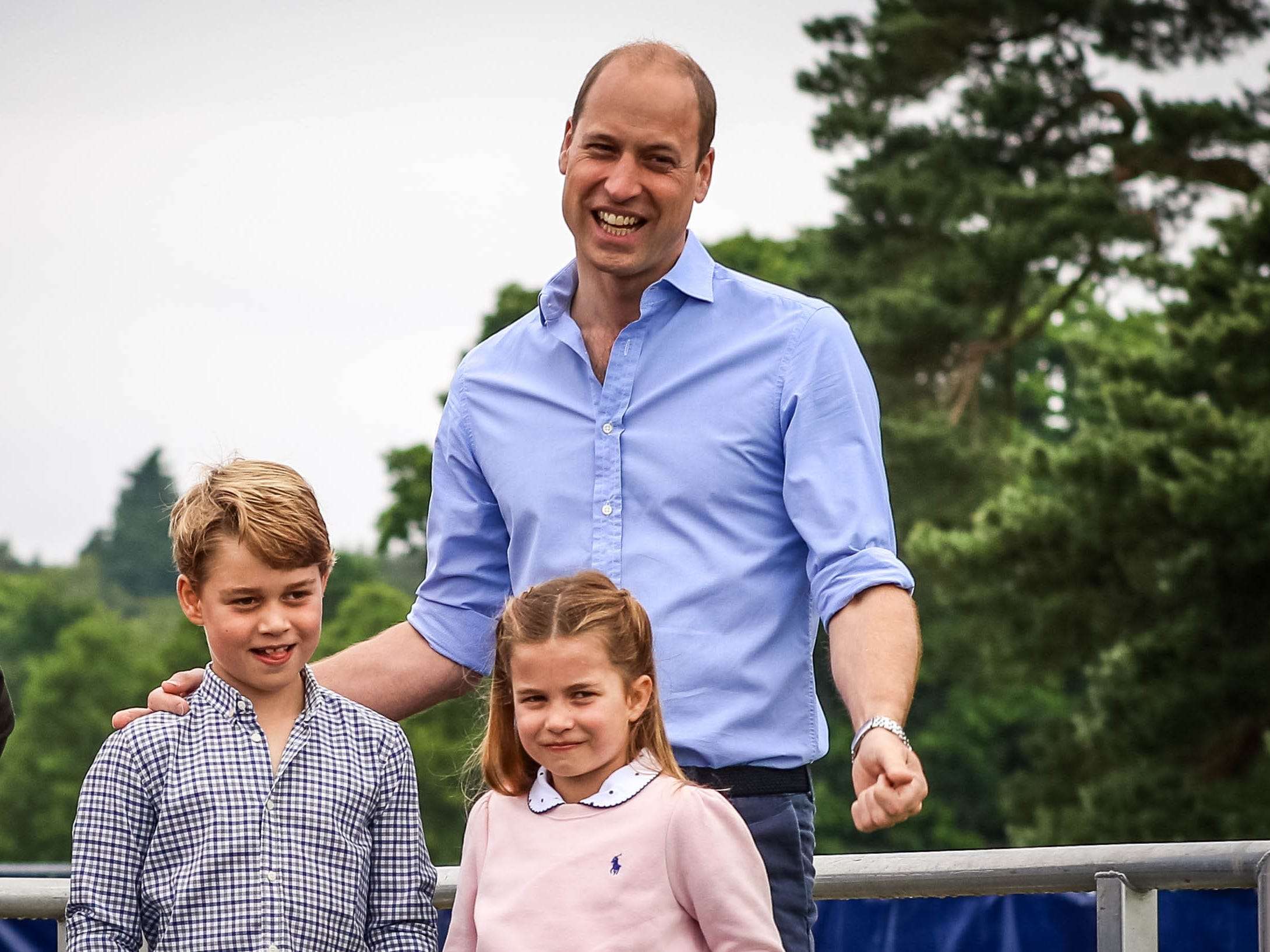 Prince William surprised runners at the Sandringham half marathon with ...