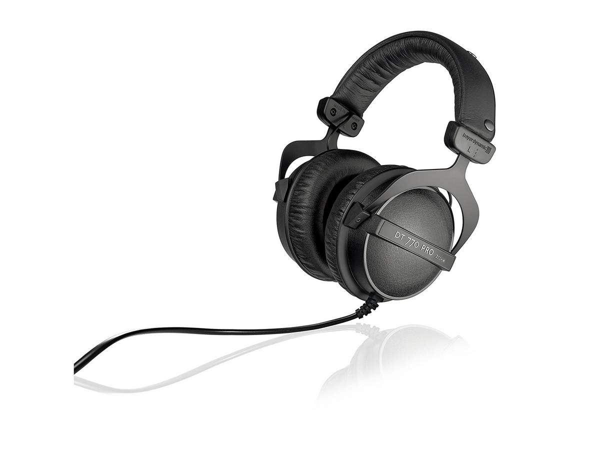 Best headphones discount for video recording