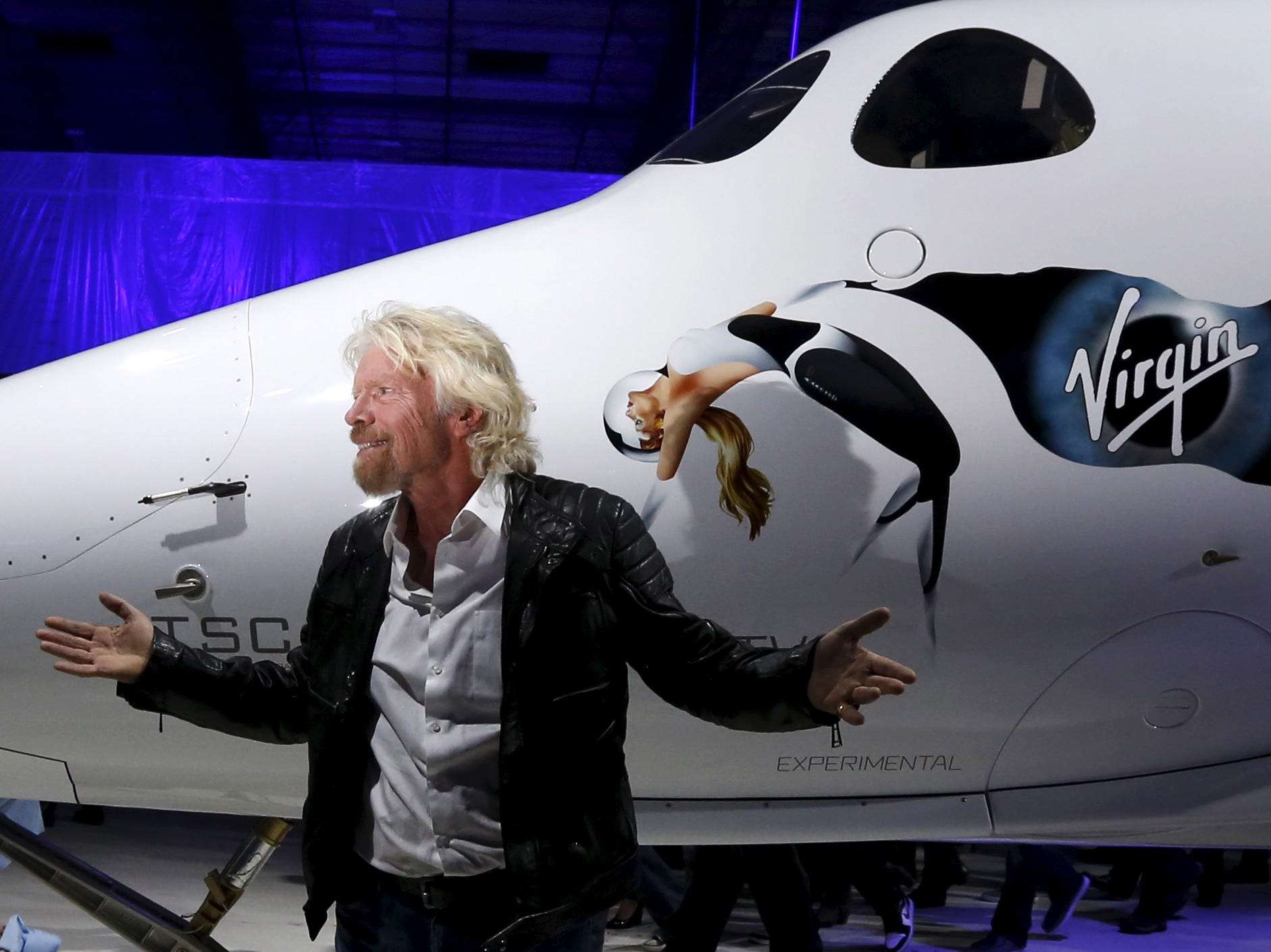 Richard Branson reveals spaceflight details, thoughts on 'competition' with  Jeff Bezos - ABC News