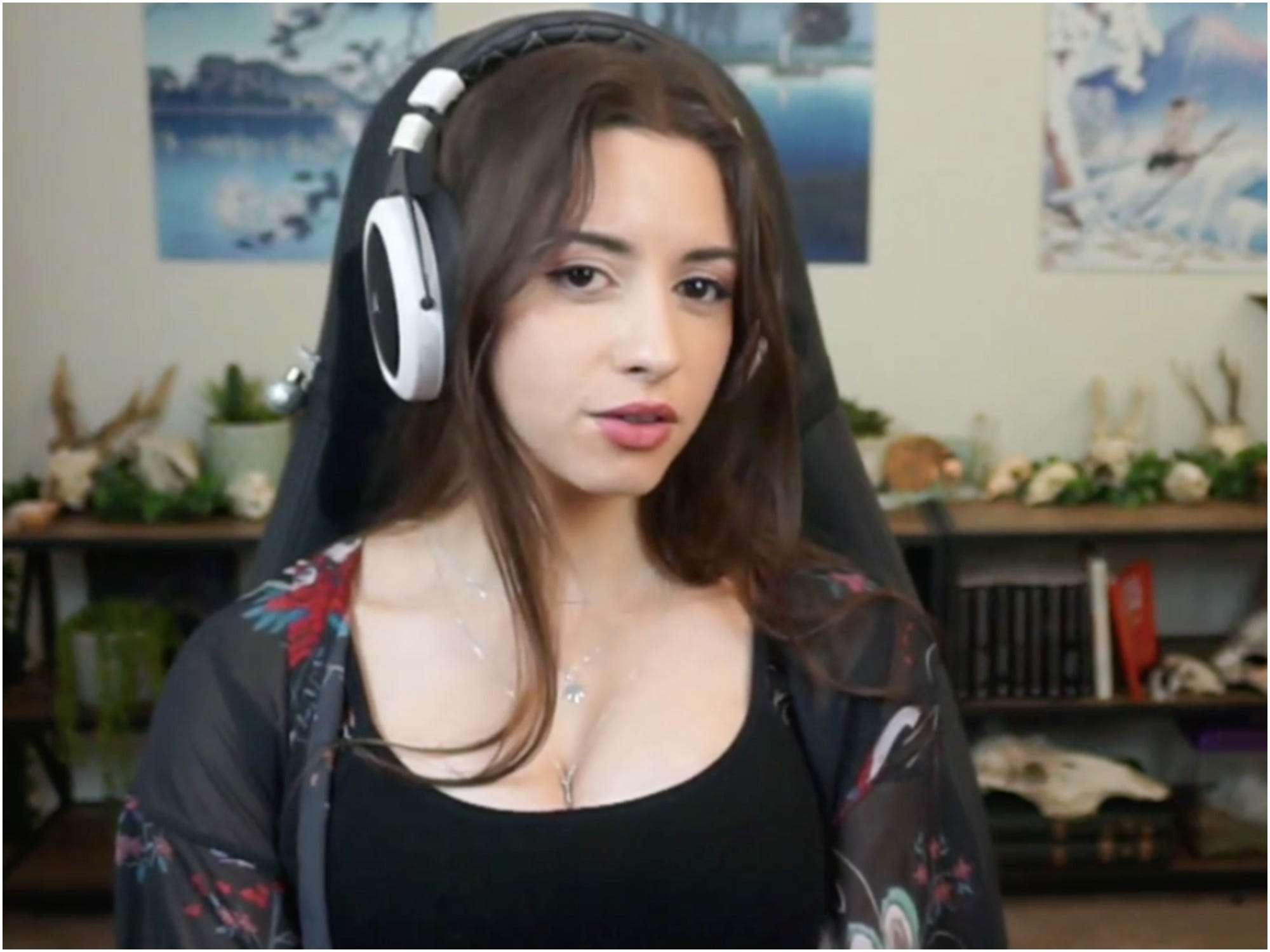 Streamer Sweet Anita Says She May Quit Twitch Because The Mental Toll Of Onlin Erofound