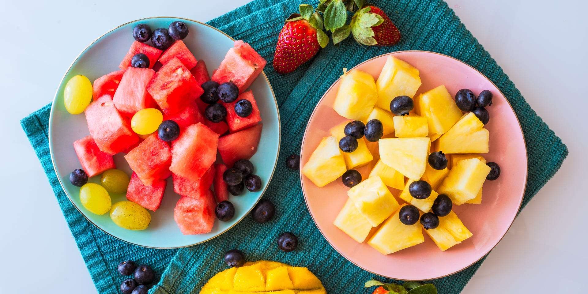 The 20 Healthiest Fruits You Should Eat More Of, According To ...