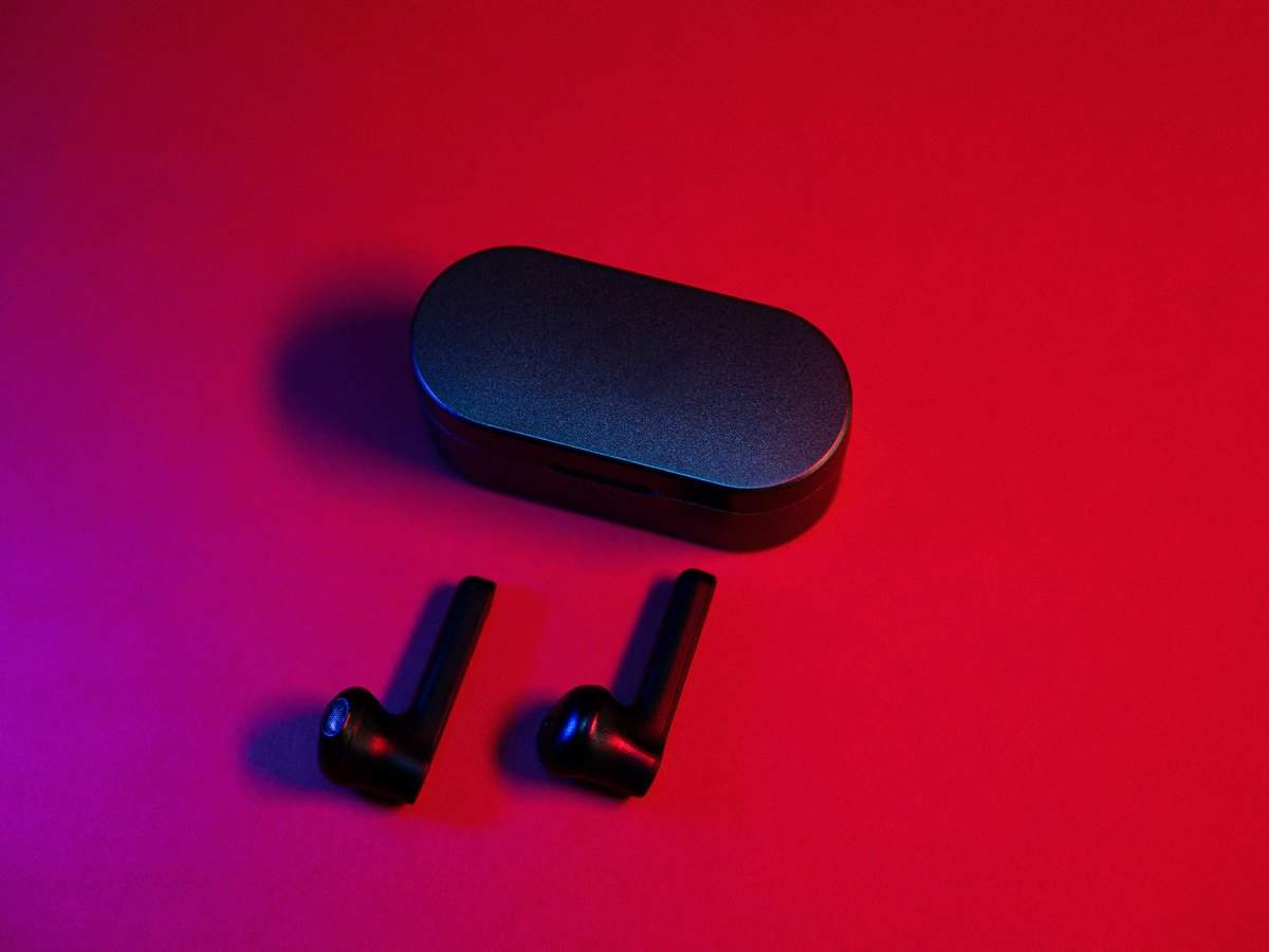 Best tws best sale earbuds under 6000