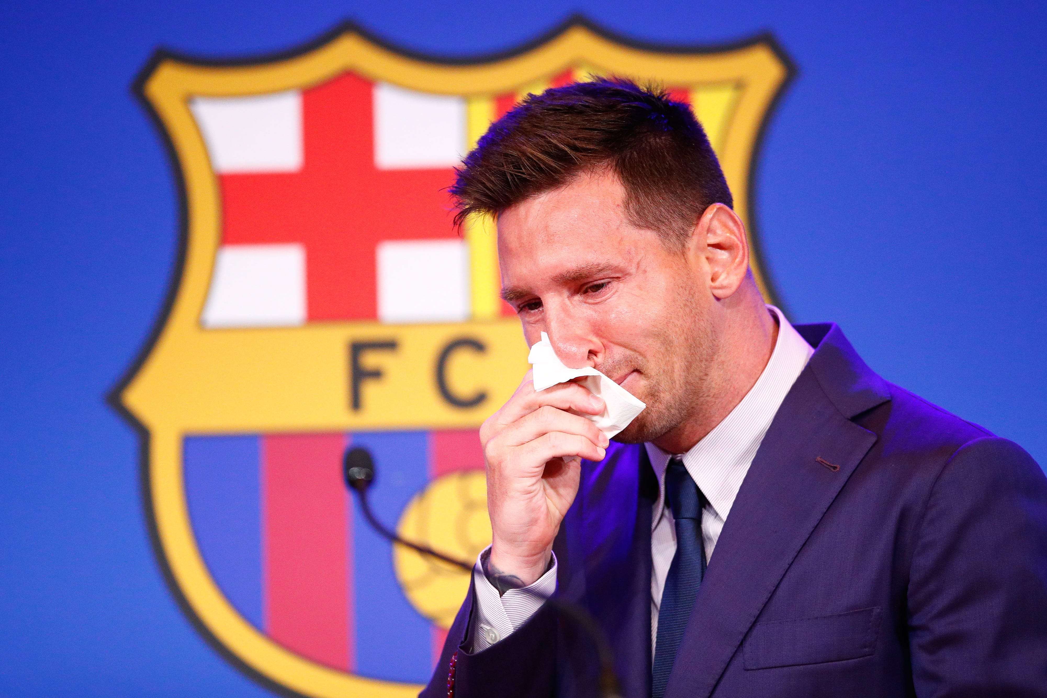 Lionel Messi Breaks Down In Tears During Barcelona Farewell Press ...