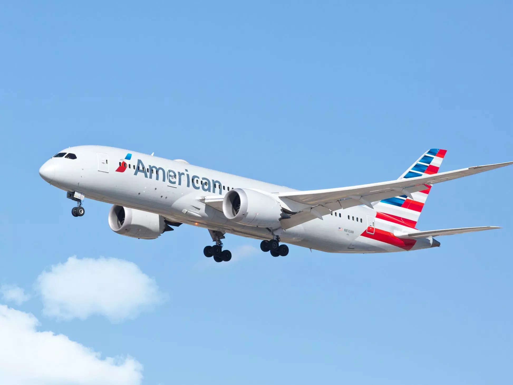 american airlines travel perks for employees