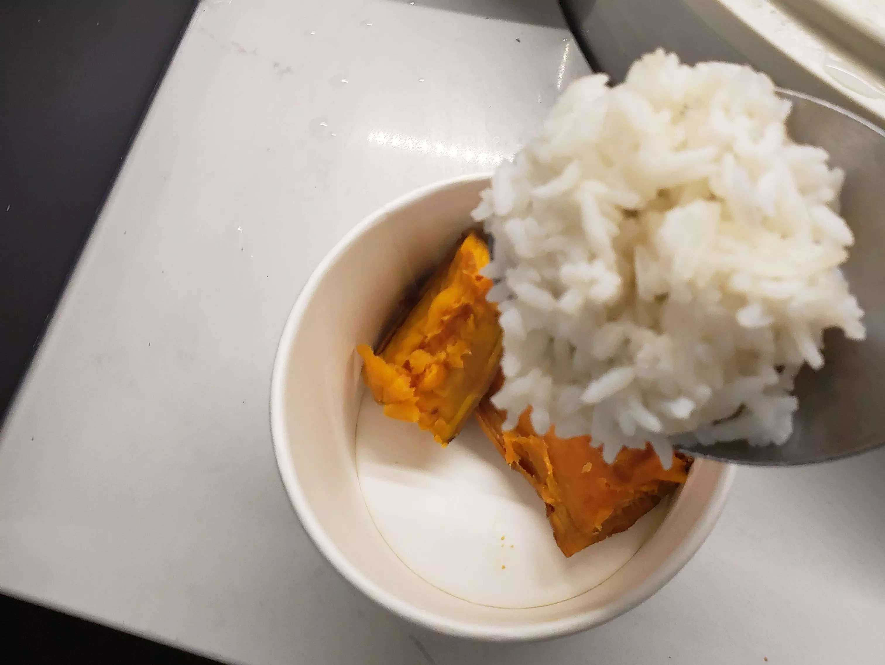 My hack for getting a healthy, filling meal from the Whole Foods food court  for less than $4