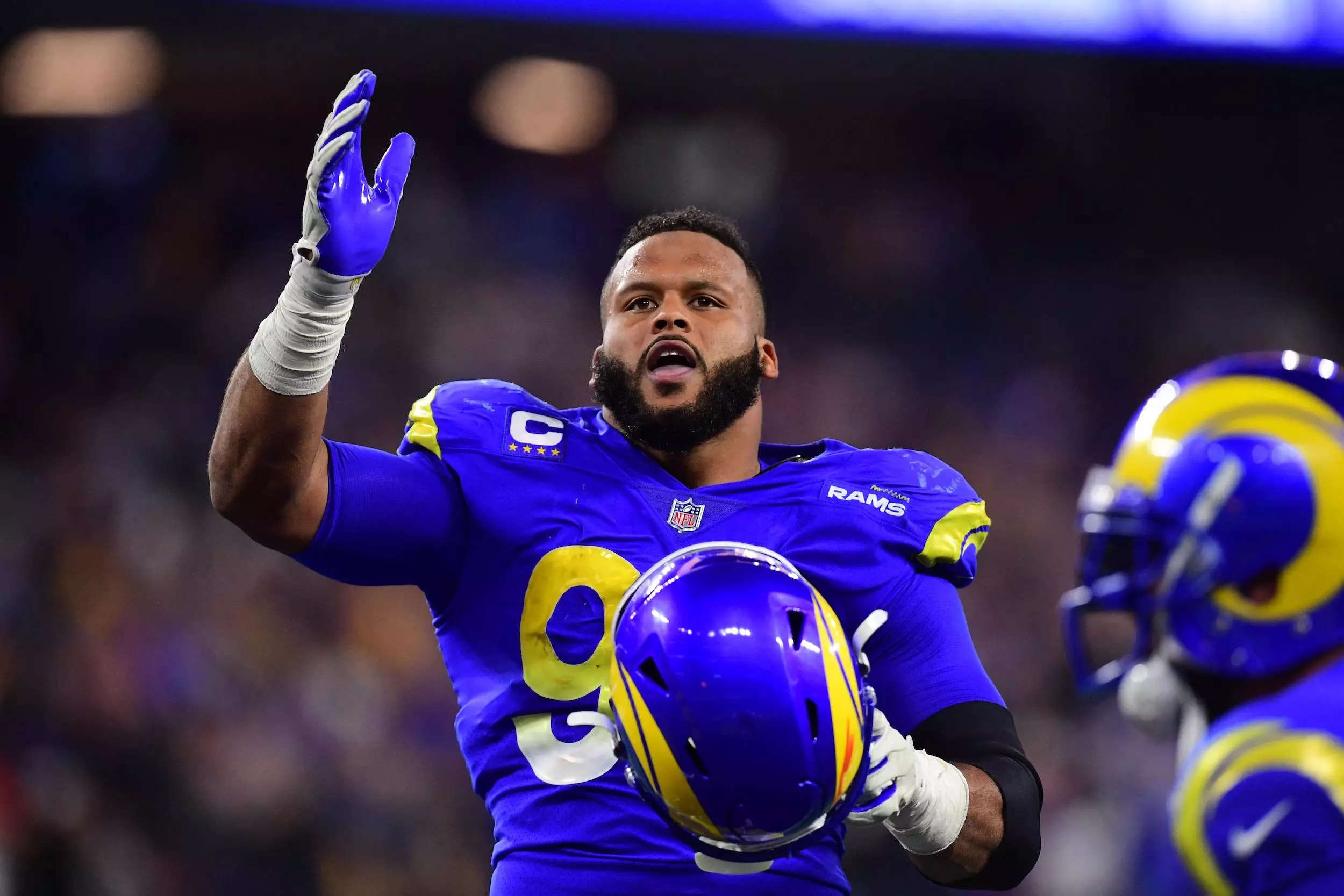 Rams' Aaron Donald blows up Bengals offense to clinch Super Bowl LVI