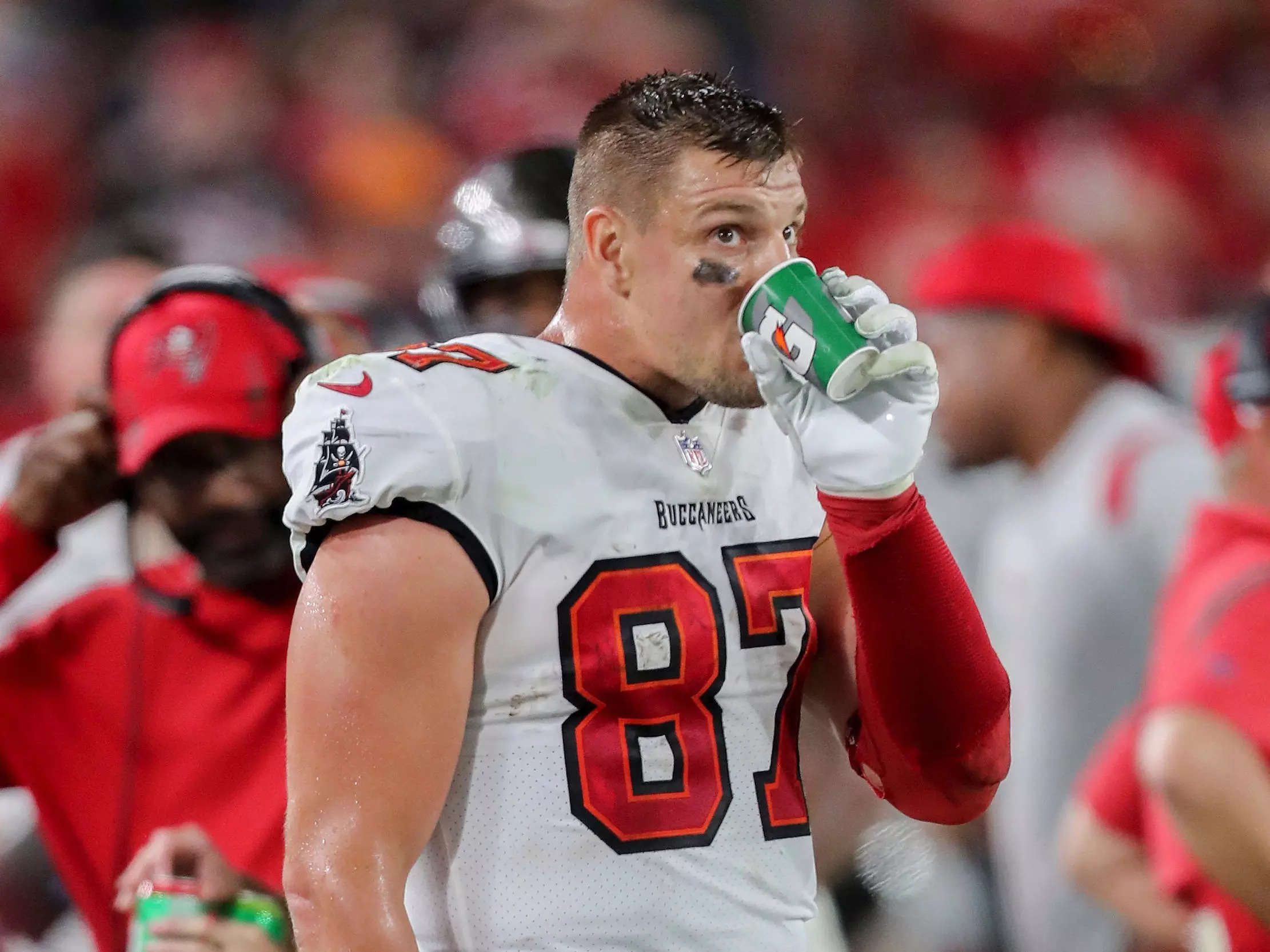 Rob Gronkowski defying expectations, looks dominant again in his second  season in Tampa Bay