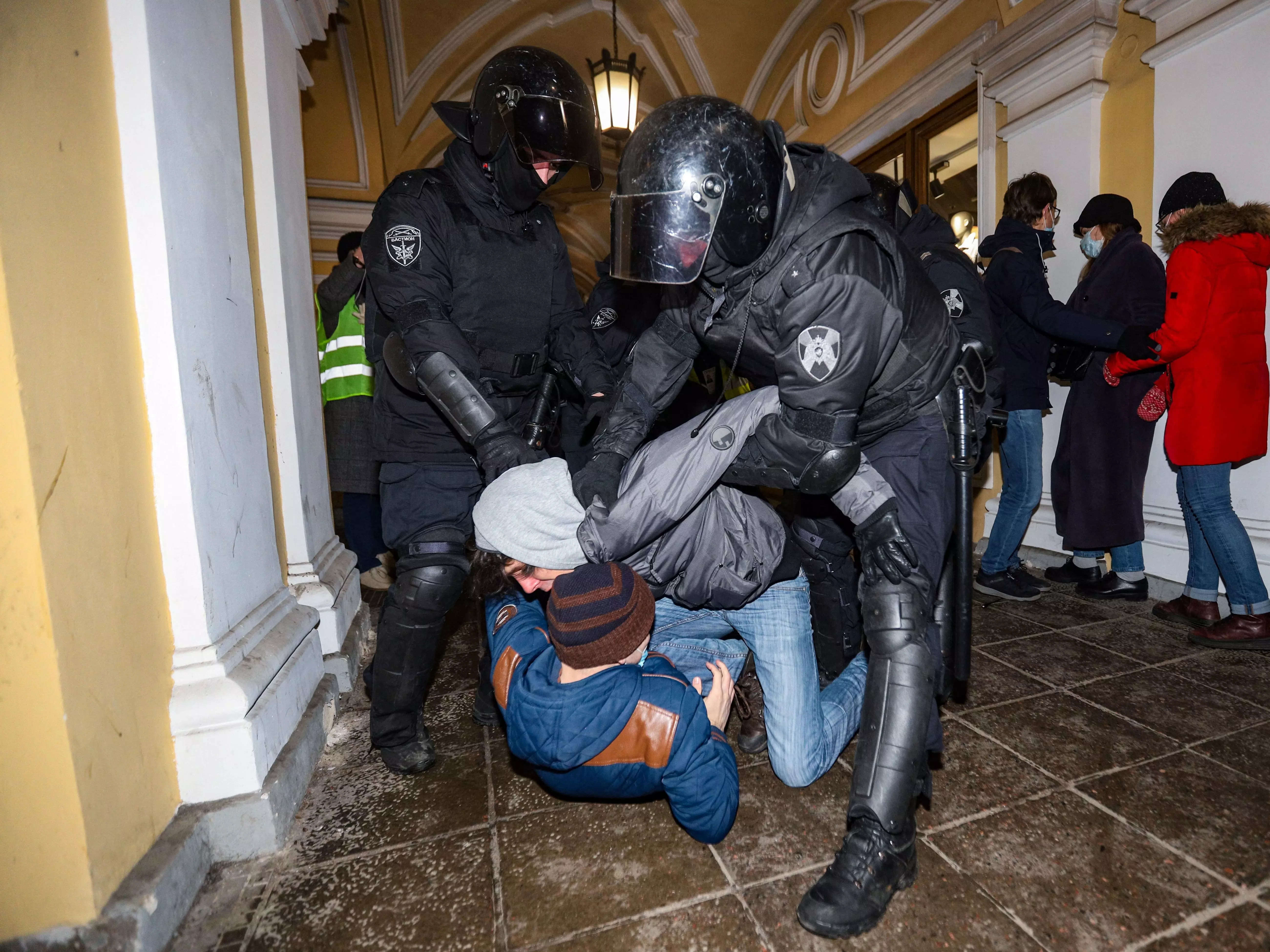 Photos Show Russian Authorities Dragging Away Protesters Opposed To ...