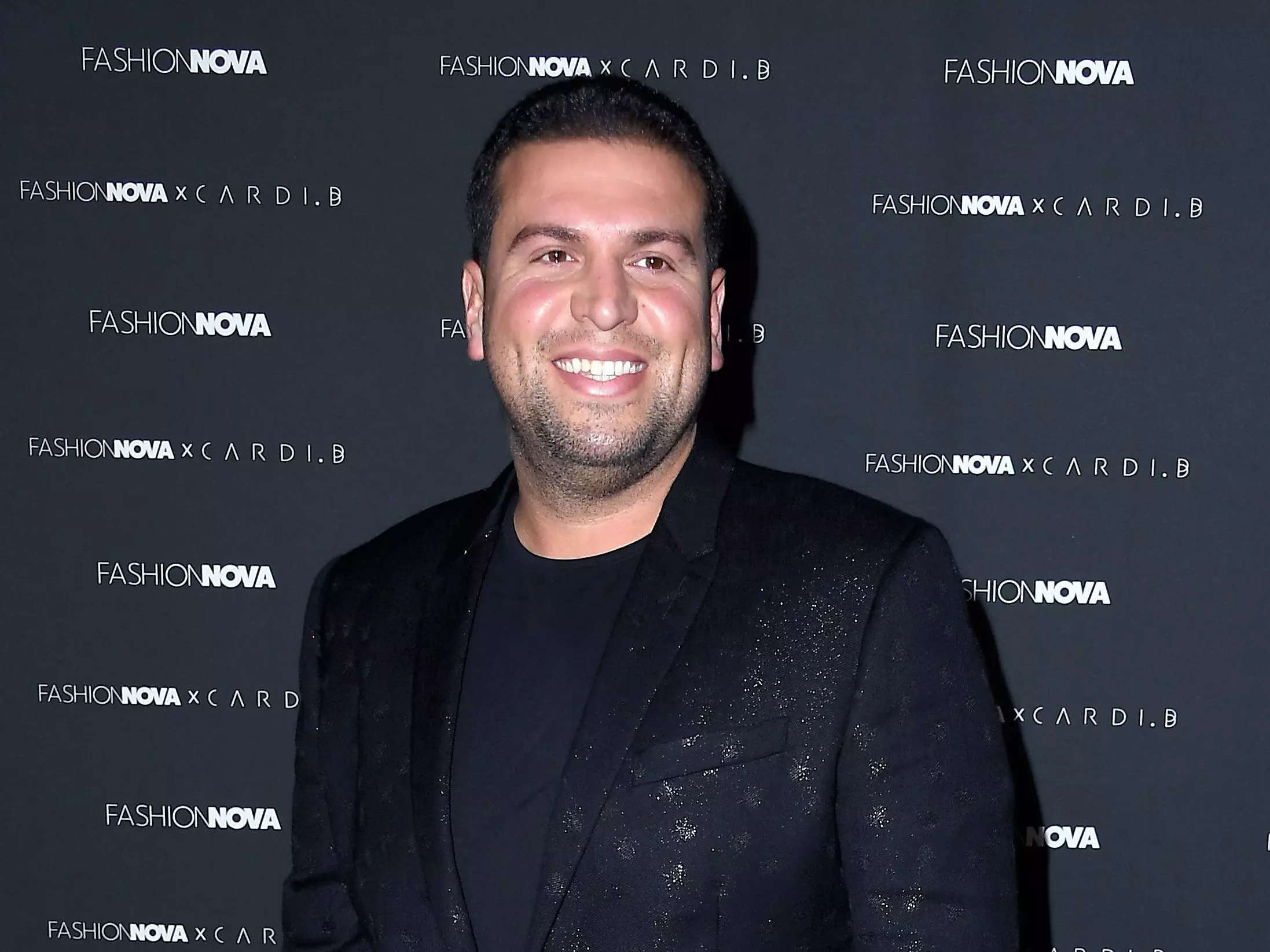 meet-fashion-nova-s-billionaire-owner-who-just-bought-the-biggest