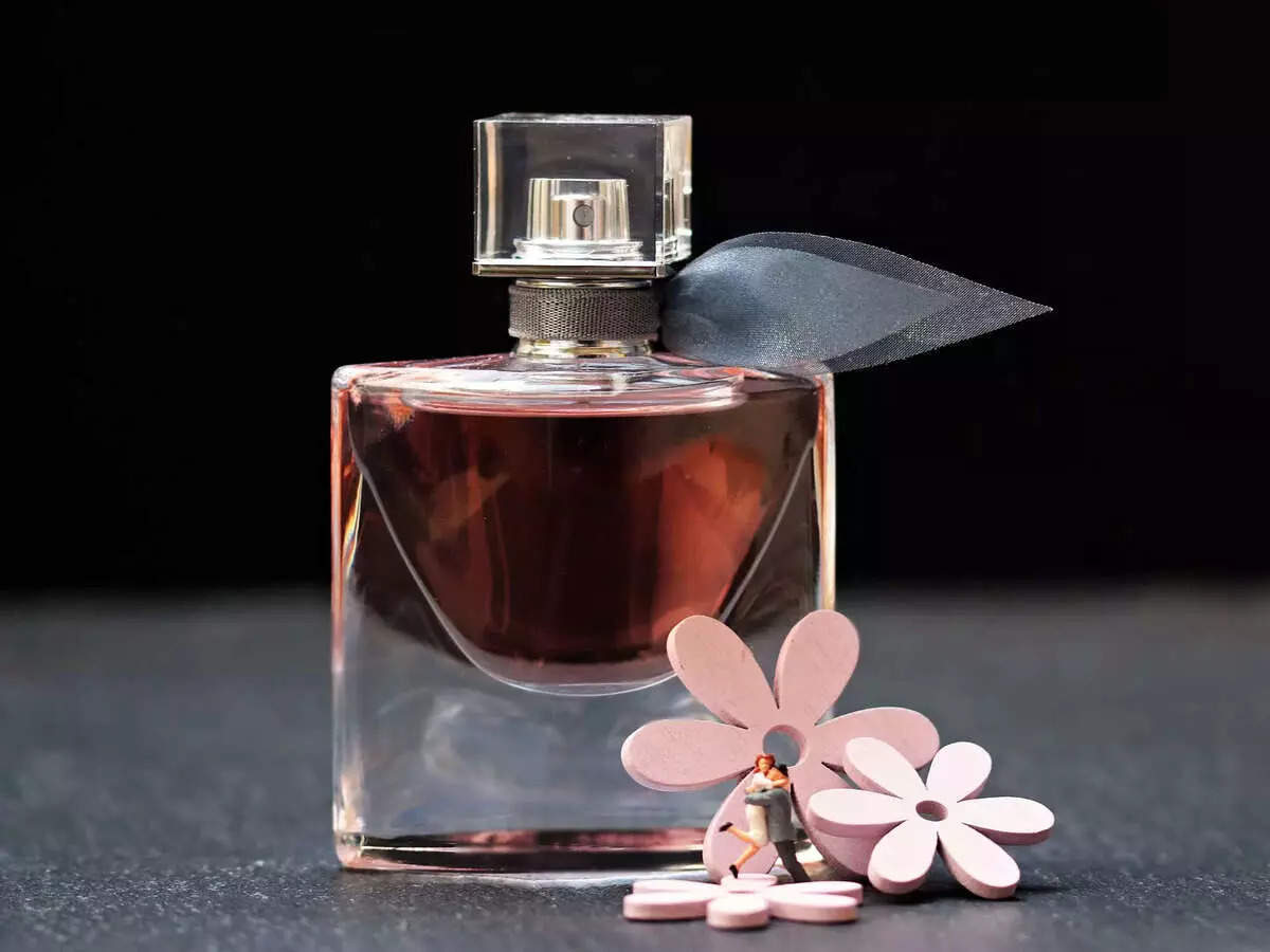 Best perfumes for women to prevent odour and stay fresh Business