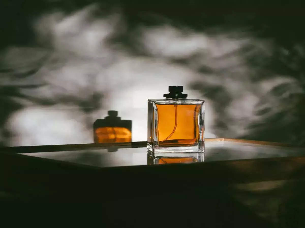 Longest lasting perfume online mens