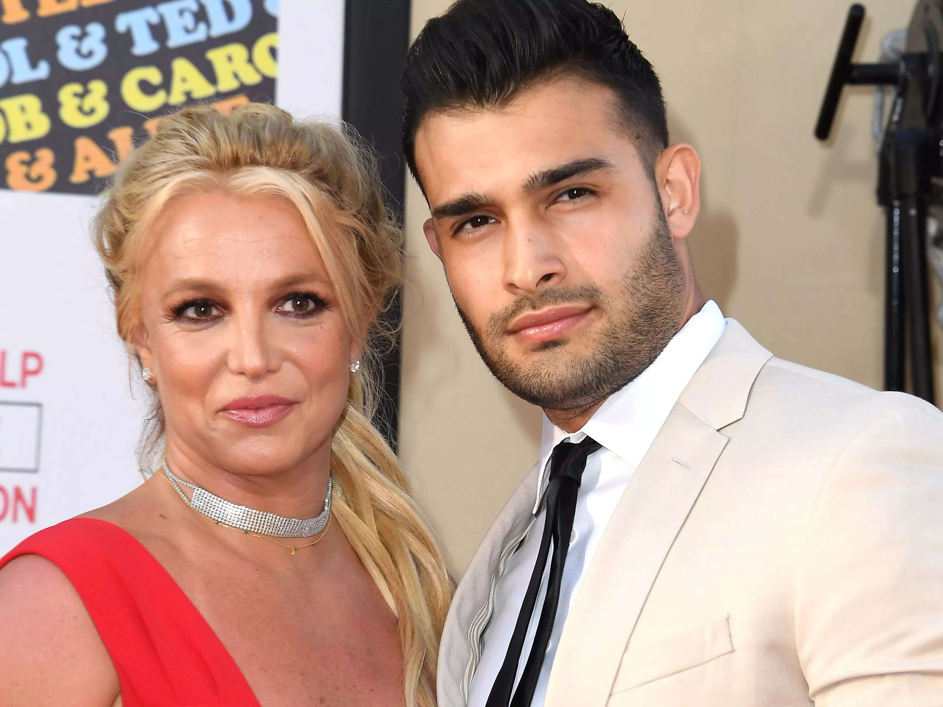 Britney Spears Fiancé Sam Asghari Thanks Fans For Respecting Our Privacy After Singers 7338