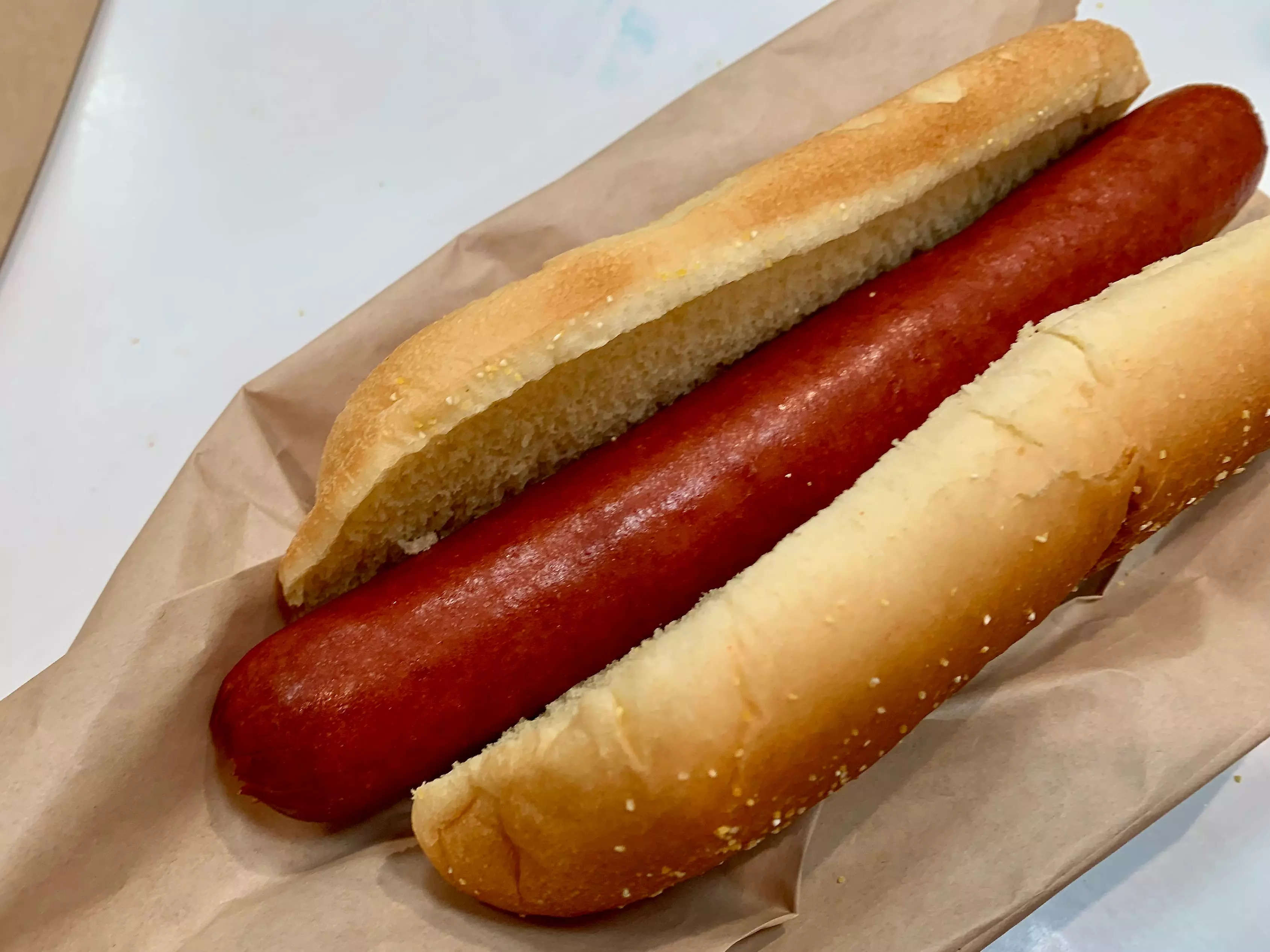 https://www.businessinsider.in/photo/92655684/Costcos-hot-dogs-are-100-beef-made-in-the-companys-Kirkland-Signature-hot-dog-factories-in-Los-Angeles-and-Chicago-The-hot-dog-was-a-great-deal-more-than-enough-for-a-meal-.jpg