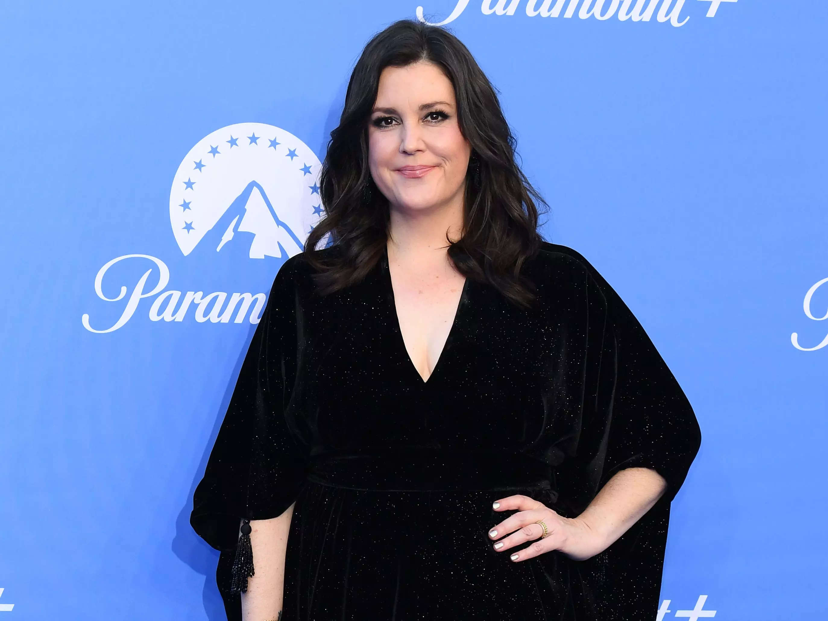 'Yellowjackets' star Melanie Lynskey says she 'wore a lot of spandex ...