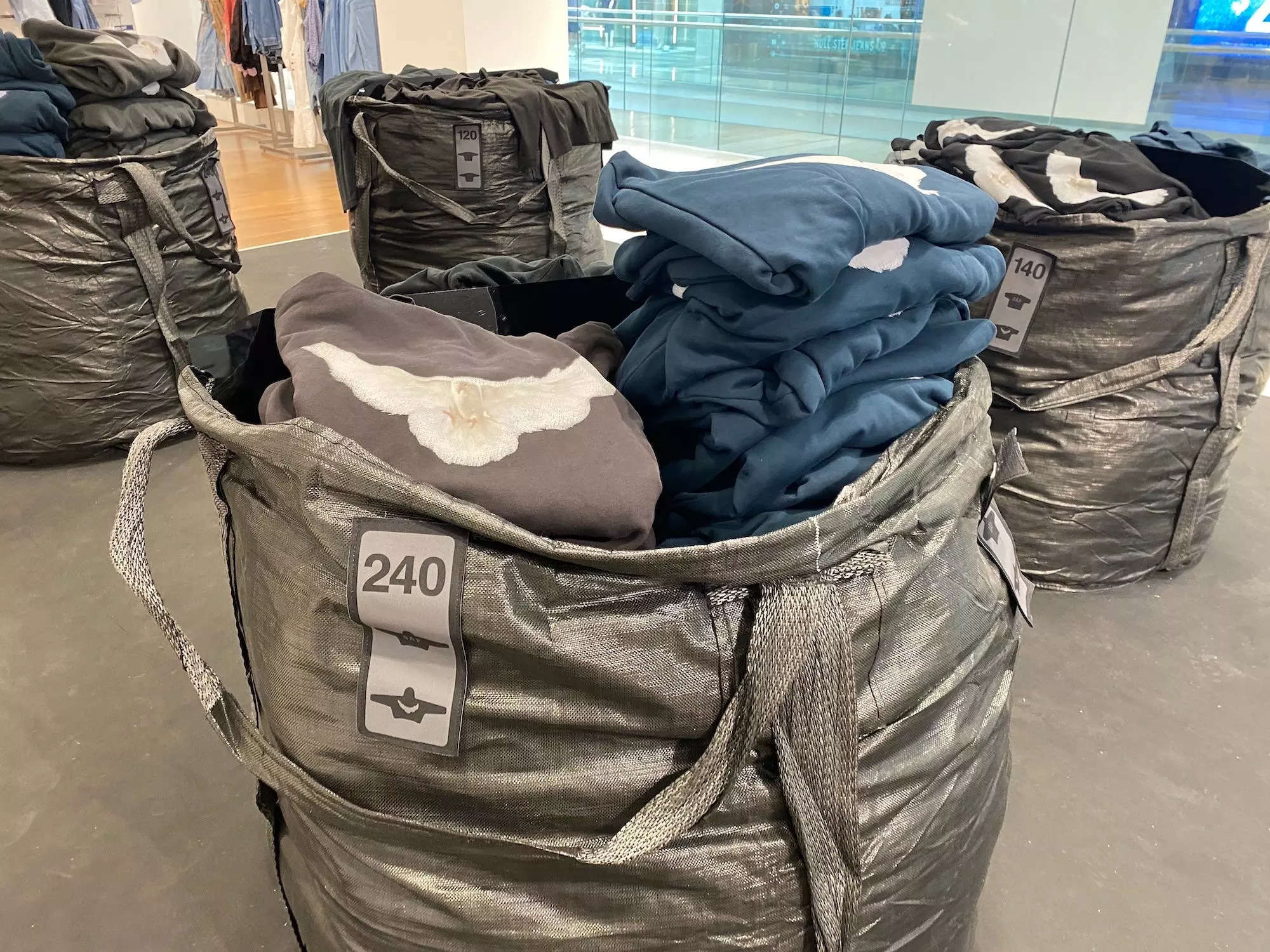 Those Yeezy Gap trash bags look like a mess, but they're actually well  organized. Take a look inside. | Business Insider India