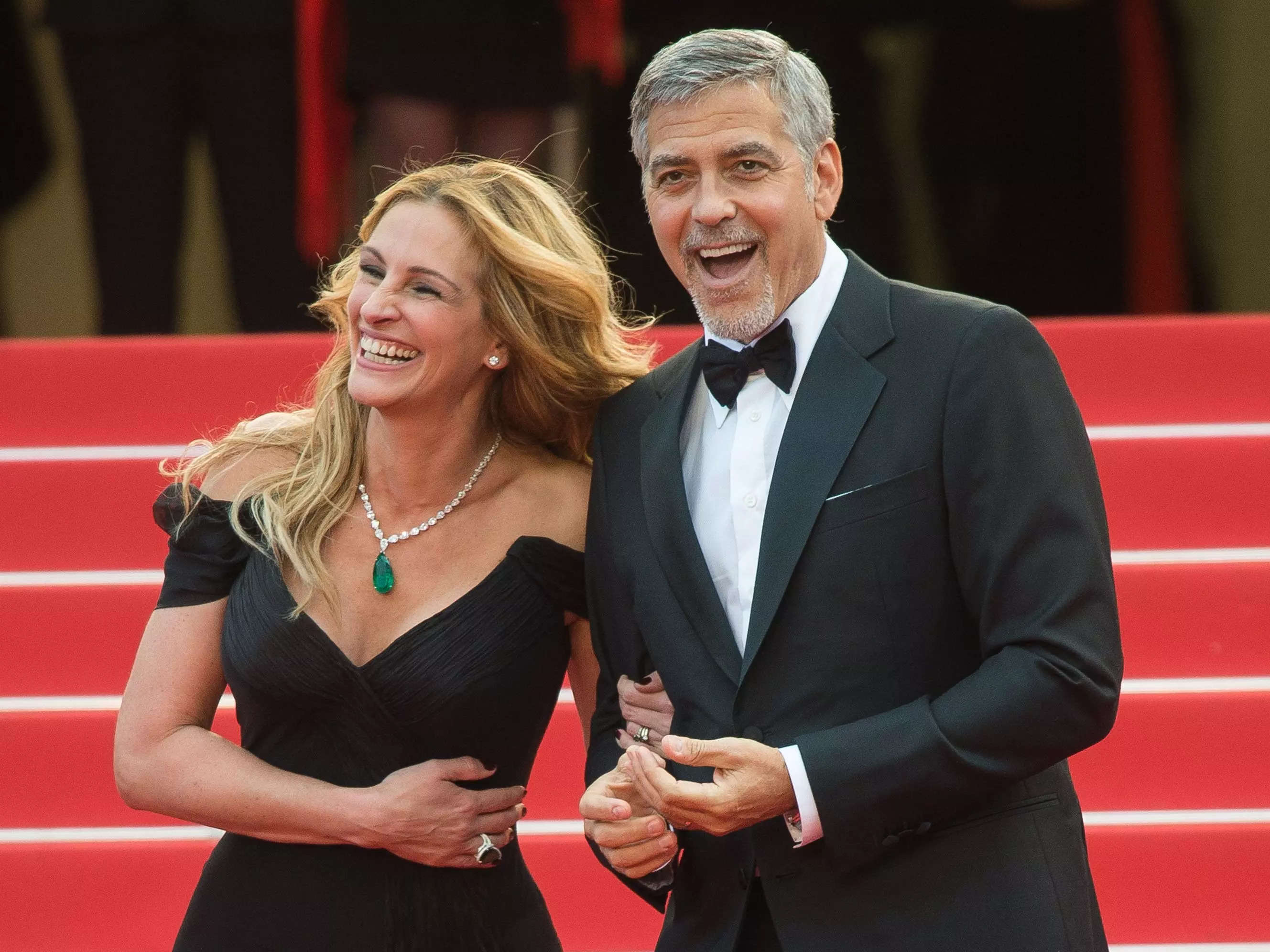 Julia Roberts and George Clooney admit their improvised insults went ...