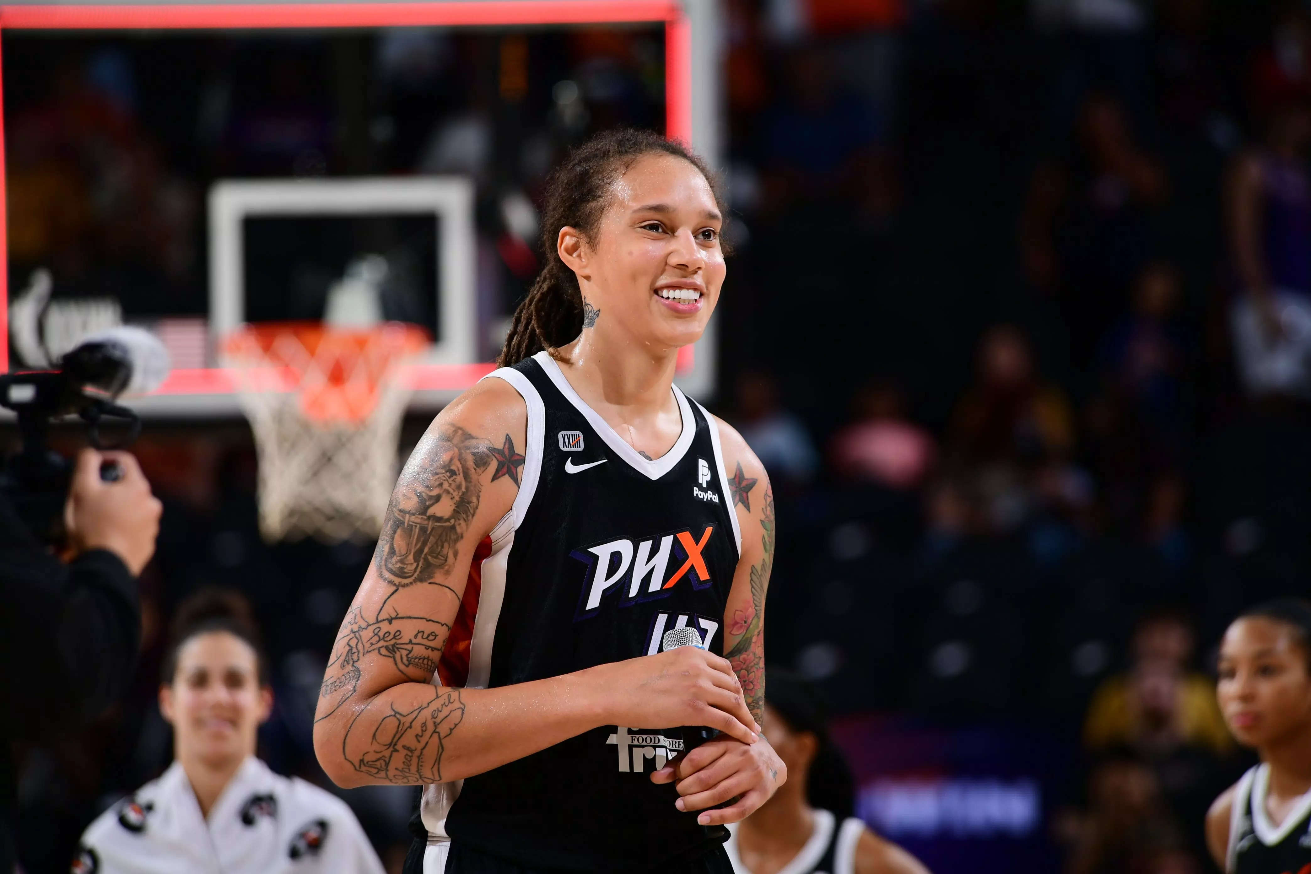 Brittney Griner Says She Intends To Play In The WNBA This Season In Her ...