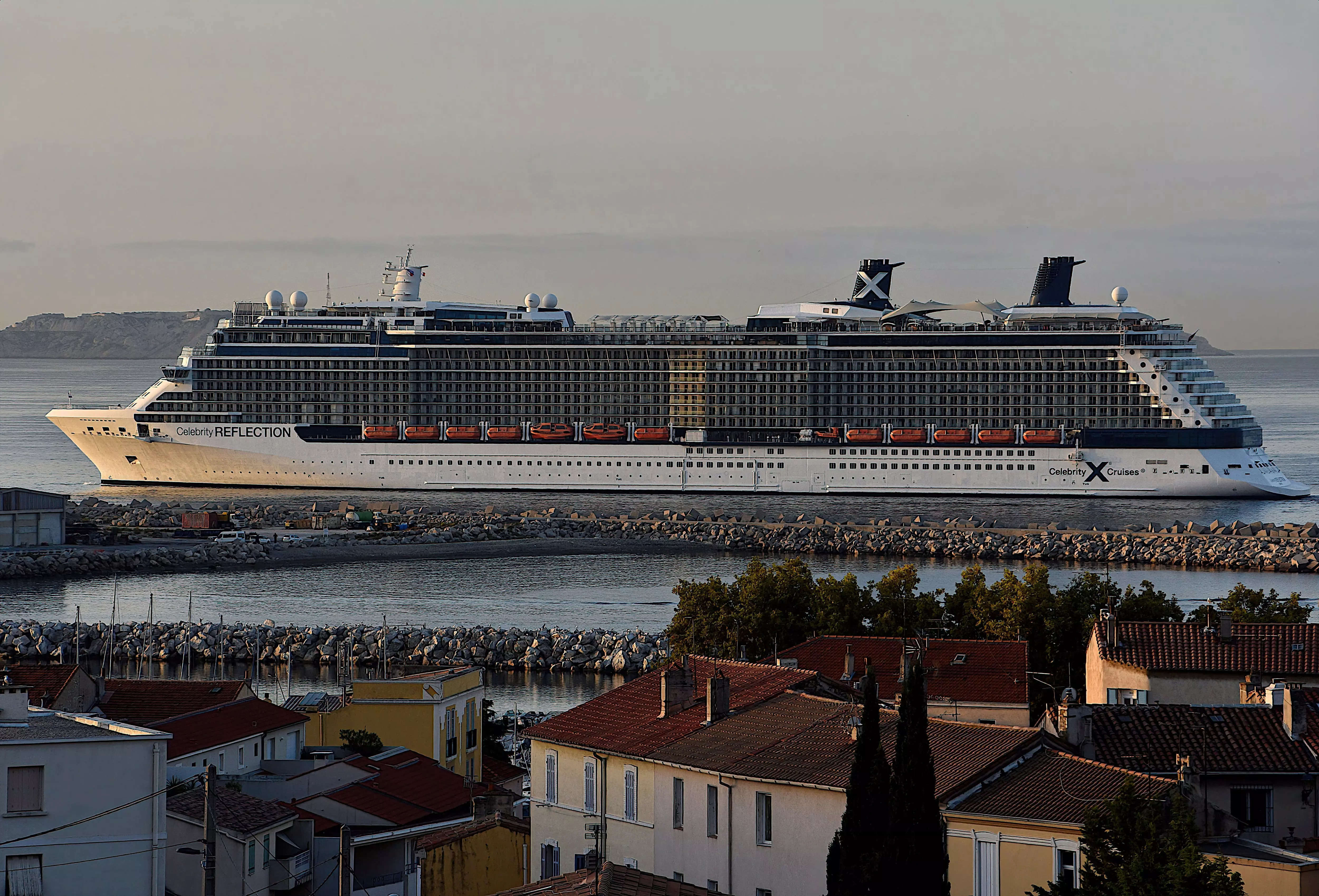 Celebrity Cruise Captain Explains How Her Crew Maneuvered Their Massive ...