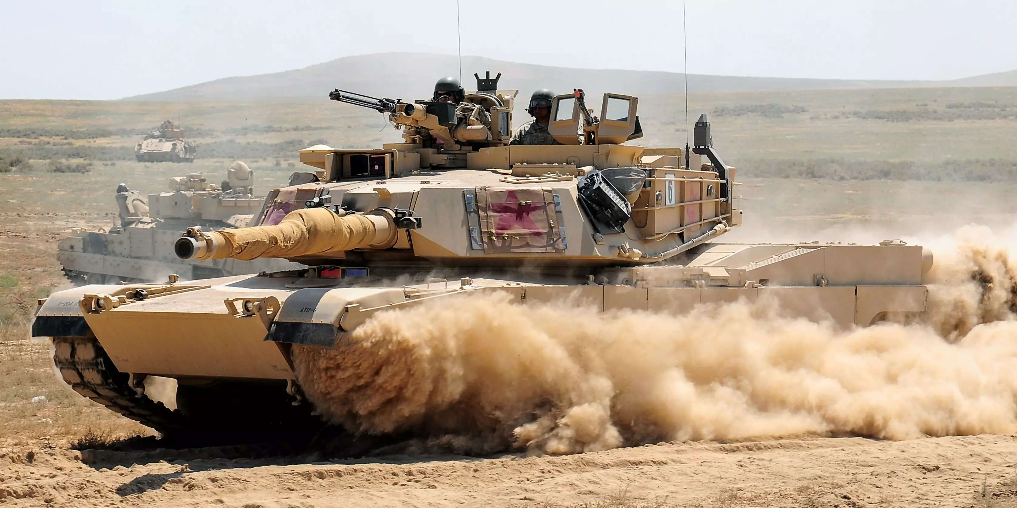 This is the M1 Abrams, the powerful American main battle tank the US is ...