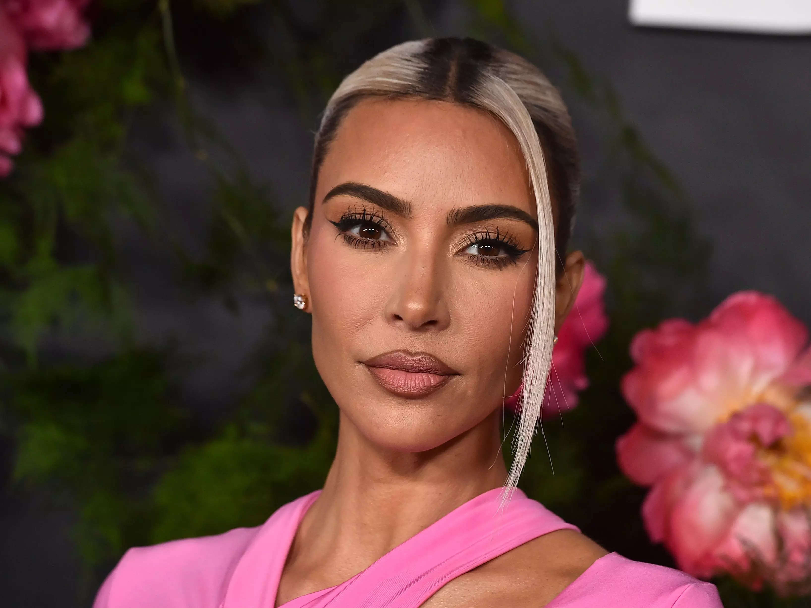 Kim Kardashian recruits 'White Lotus' breakout stars for Skims campaign, Culture