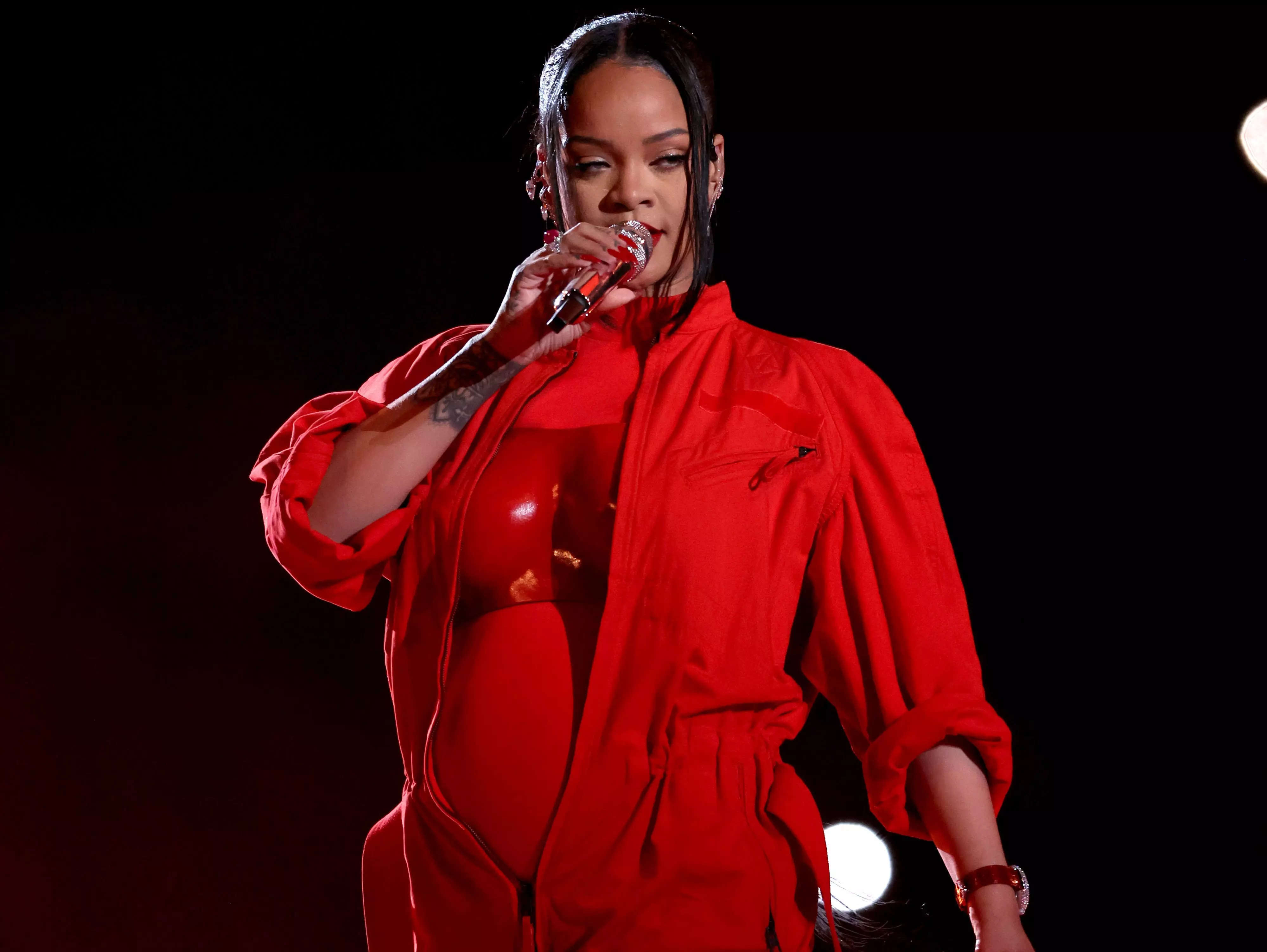 Yes, Rihanna performed the Super Bowl pregnant. Experts say a show like