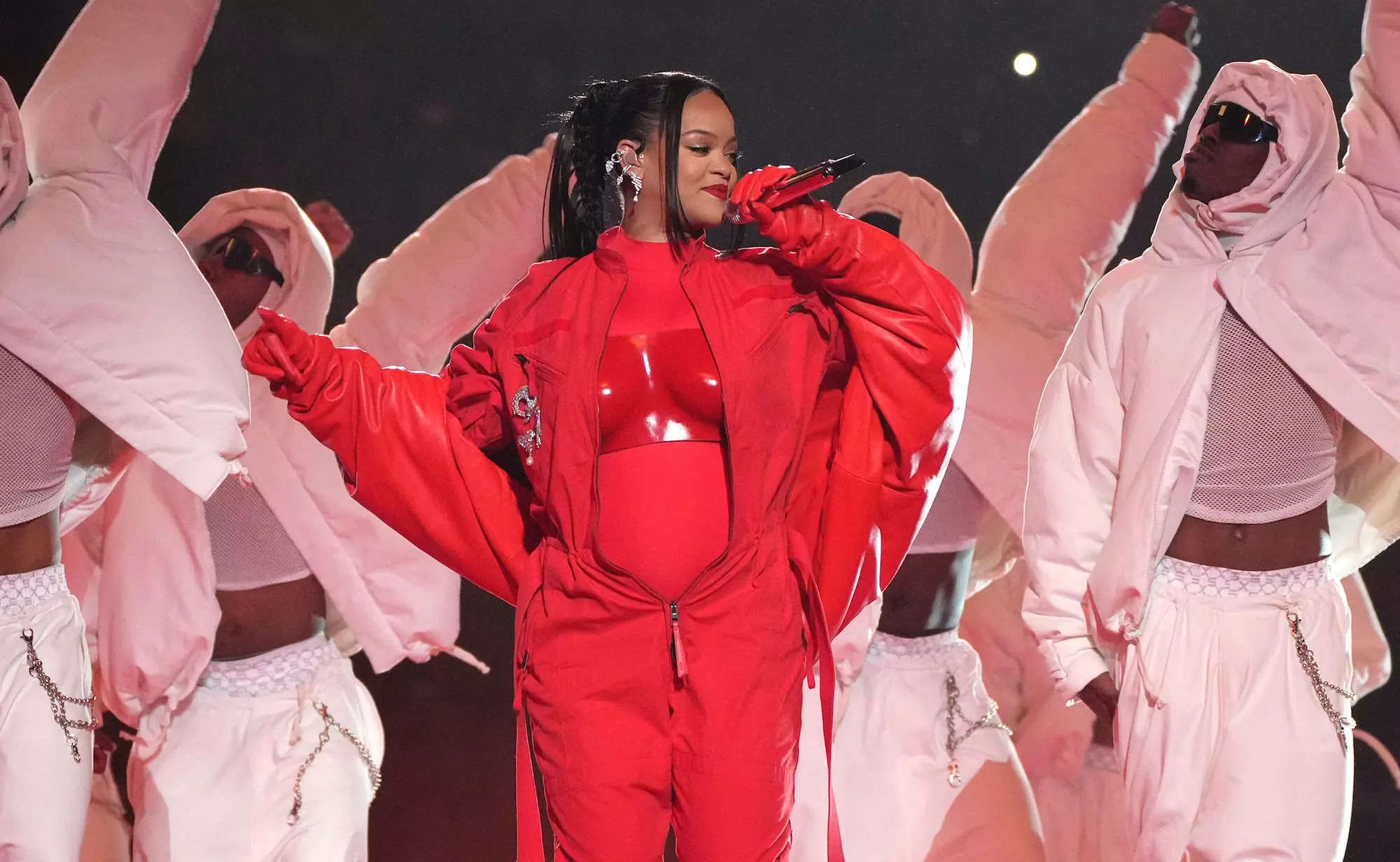 rihanna super bowl backup dancers outfits