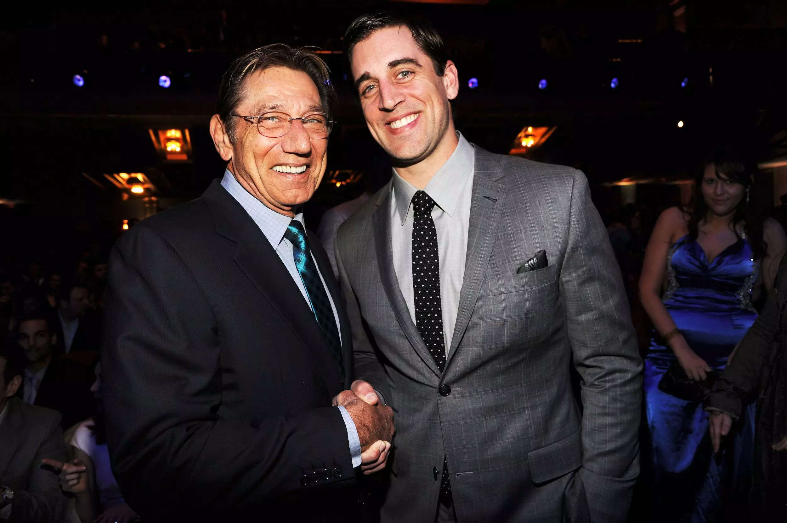 Joe Namath hopes to see Aaron Rodgers wear his No. 12 with the NY Jets