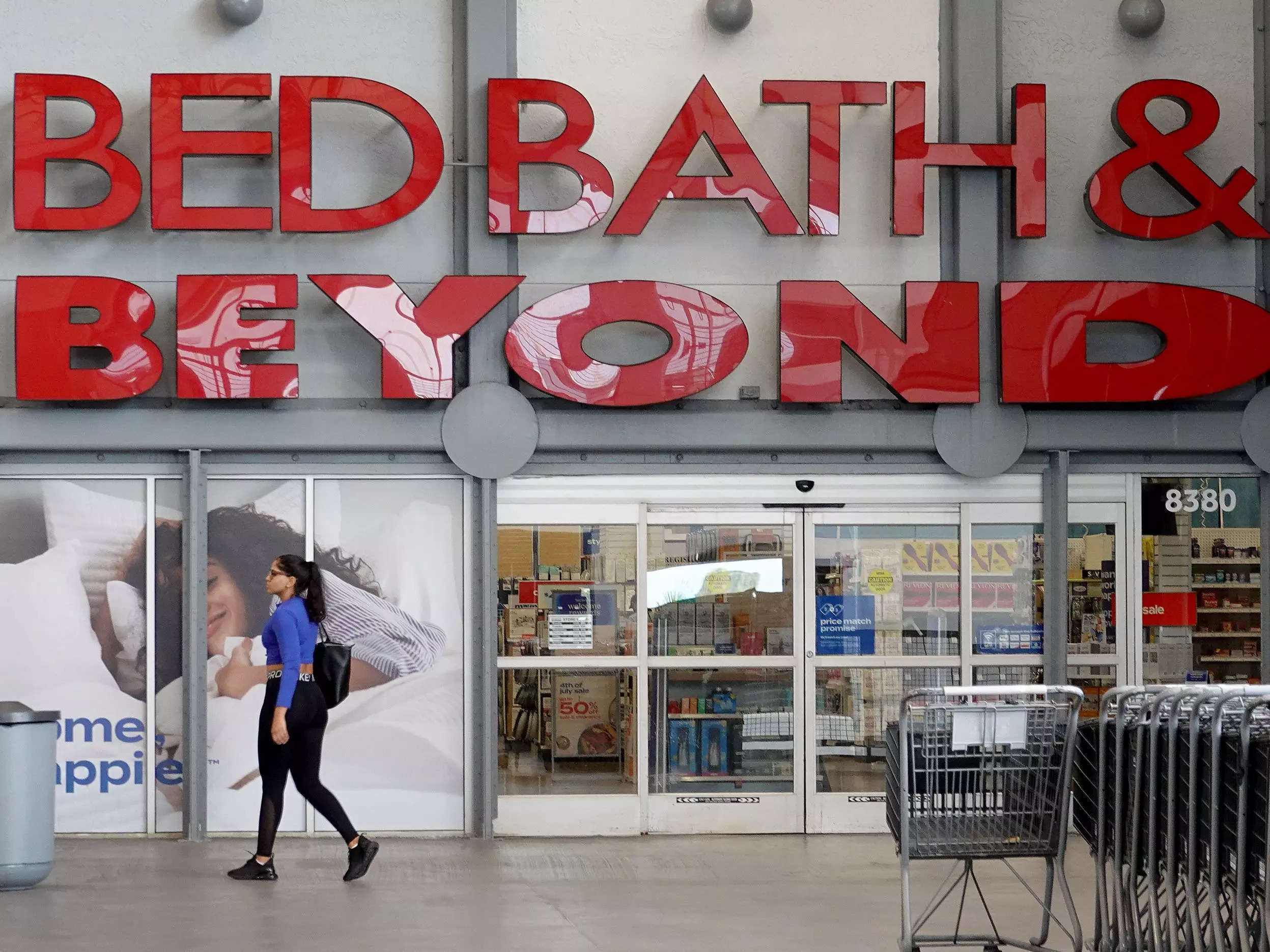 Bed Bath & Beyond Is Now Offering $500 Bonuses To Hourly Employees To ...