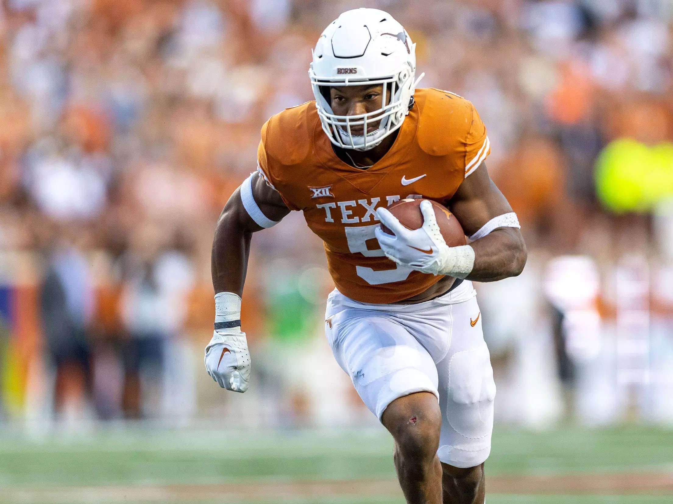 Texas football: Sam Ehlinger doubles down on his Bijan Robinson