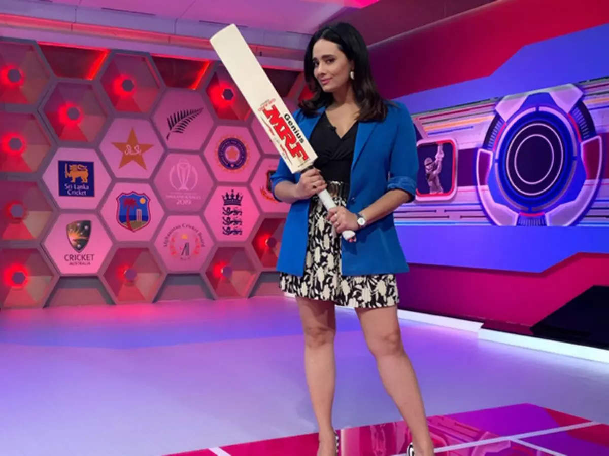 Nashpreet Kaur to Sanjana Ganesan: The most famous Indian female anchors in  IPL | Business Insider India