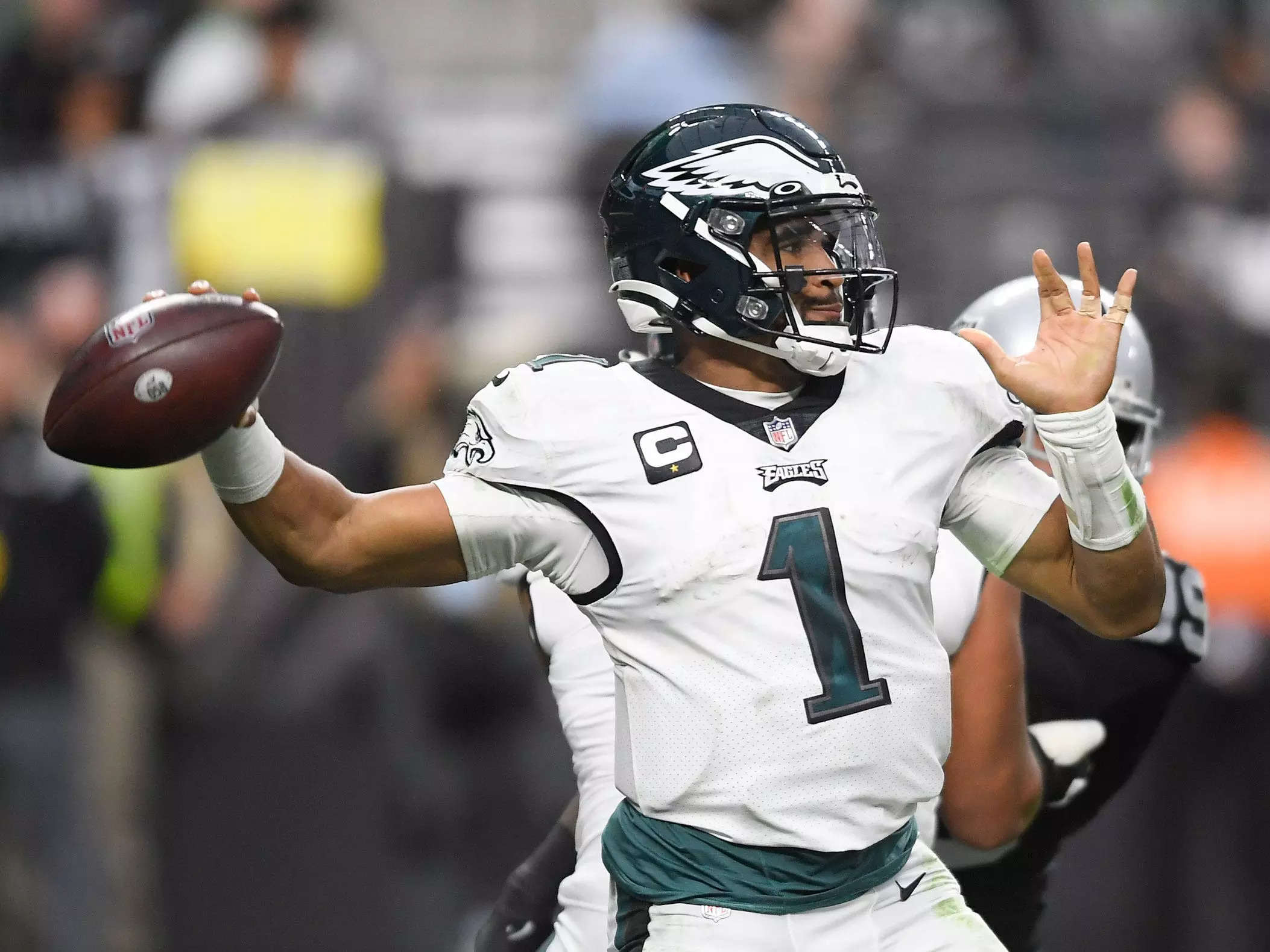 Jalen Hurts timeline: How Eagles' star QB went from benched college  prospect to NFL's highest-paid player 