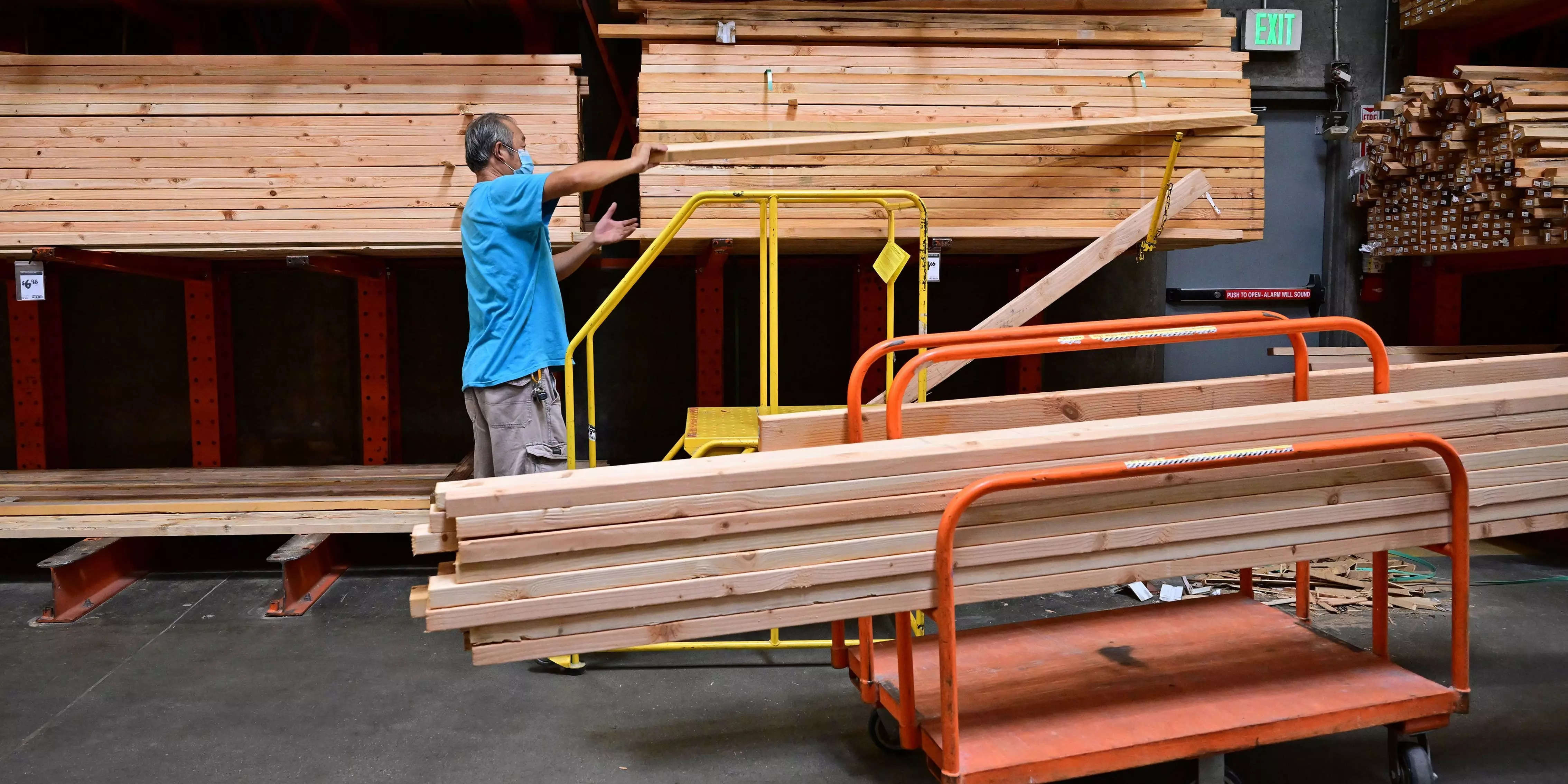 Lumber Prices Fall Toward Multi-year Lows As Pending Home Sales Slump ...