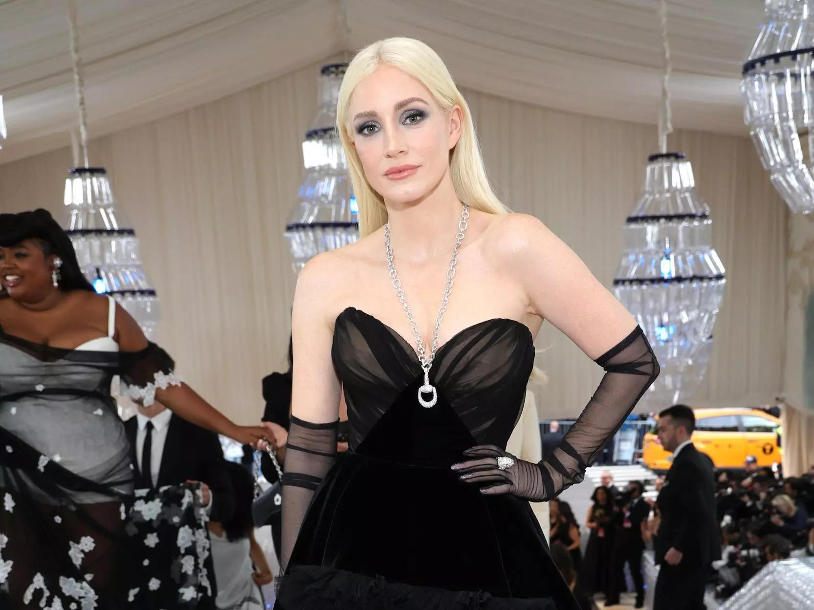 Jessica Chastain looked unrecognizable at the Met Gala with platinum