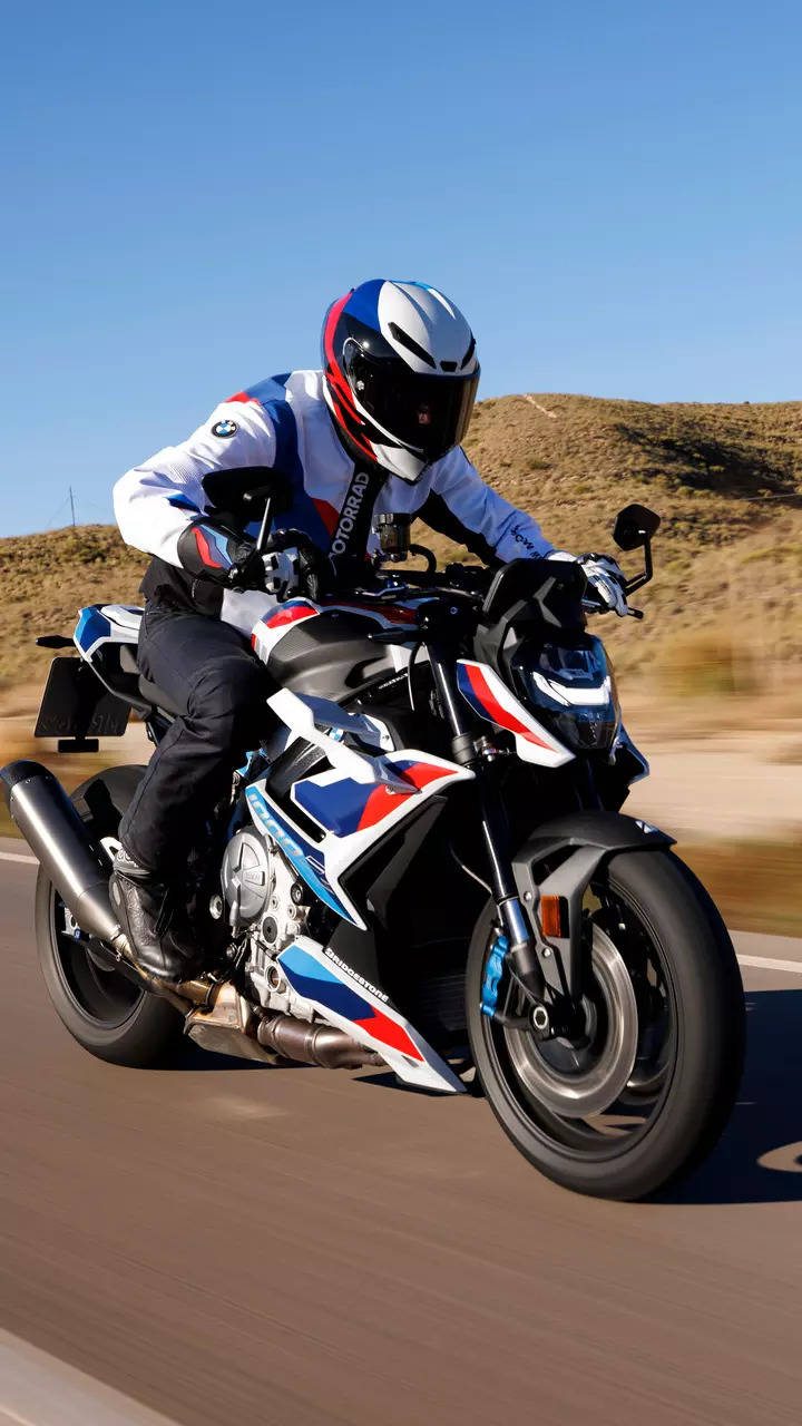 BMW M 1000 RR, Full technical specification and features