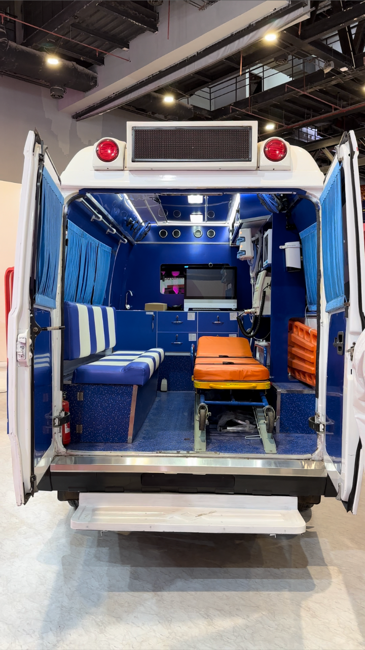 Ventilator Ambulance: EMS Transport with Life-Saving Ventilation