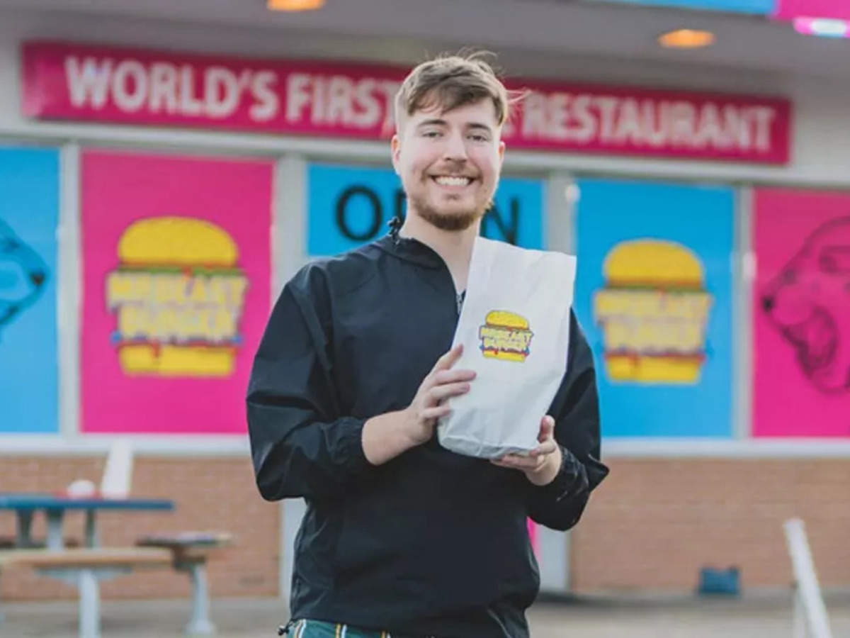 Over 10,000 MrBeast fans showed up to buy a burger. We asked them why.