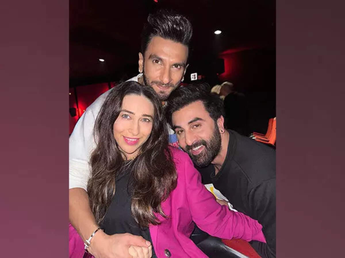 Did you notice that Karisma Kapoor's white hoodie featured a