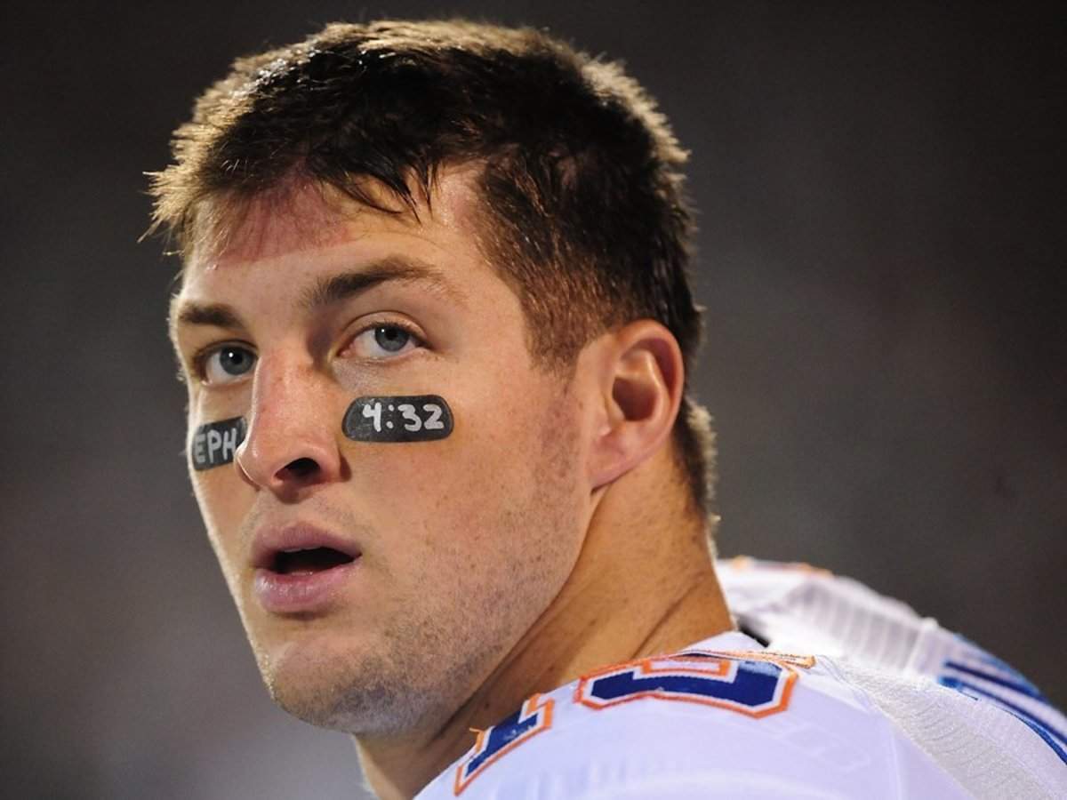 Tim Tebow: Aaron Hernandez's Situation is 'Heartbreaking'