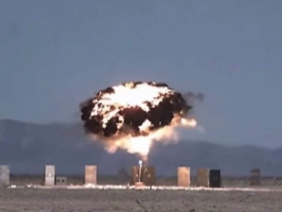 The US Army wants to replace cluster bombs with these rockets | Business  Insider India