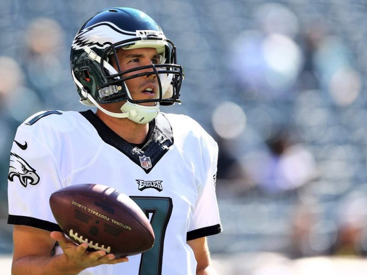 Sam Bradford's Concern's Realized as Eagles Take QB at No. 2