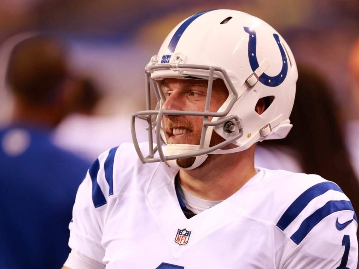 From Retired Punter to Old Man: Pat McAfee nails kicks for cancer research