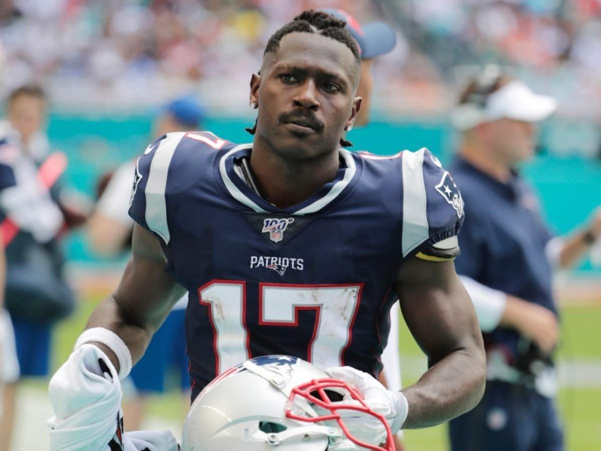 Antonio Brown released by New England Patriots